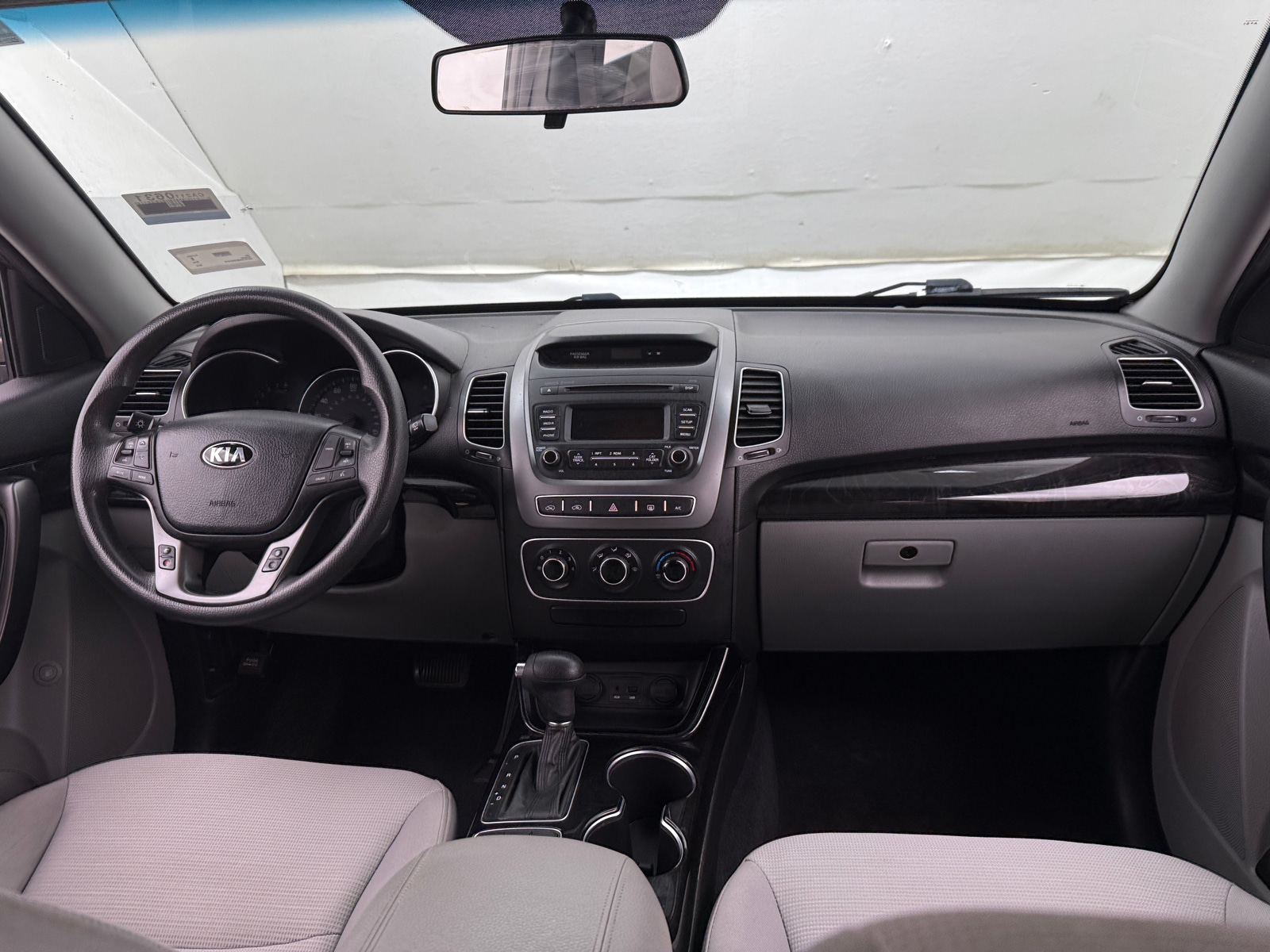 Thumbnail: 2015 Kia Sorento - 3