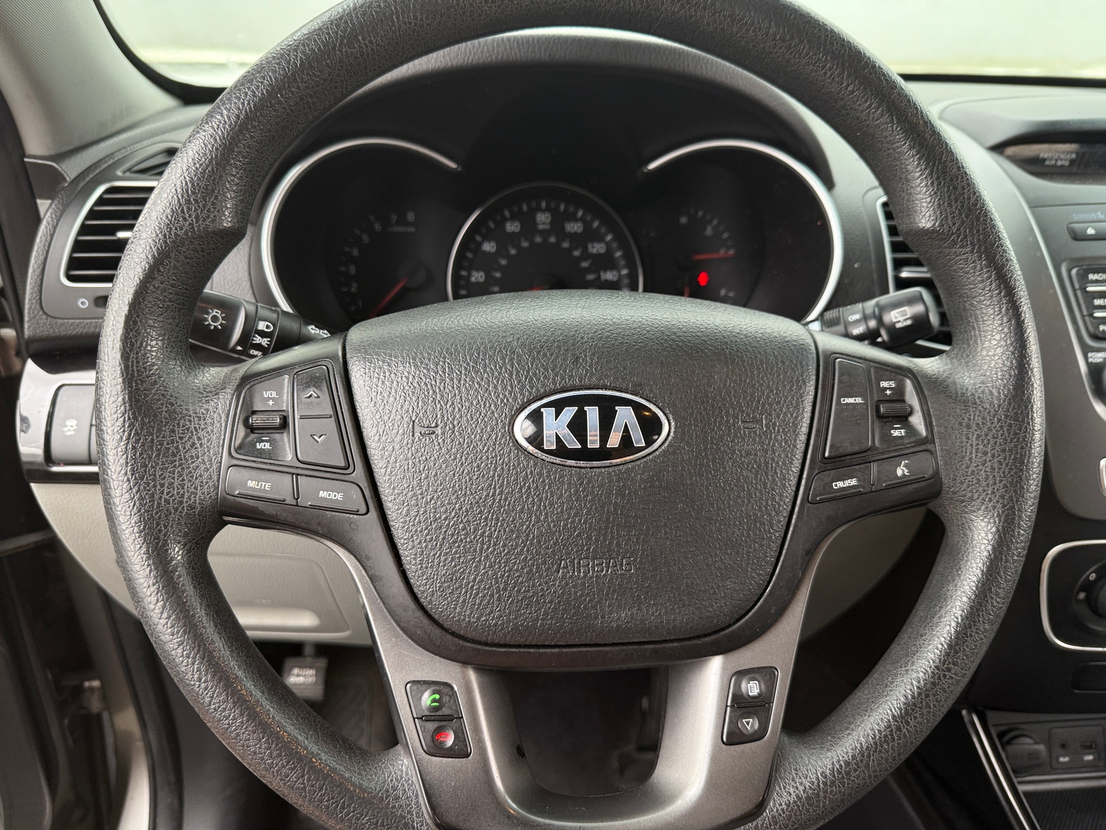 Thumbnail: 2015 Kia Sorento - 5