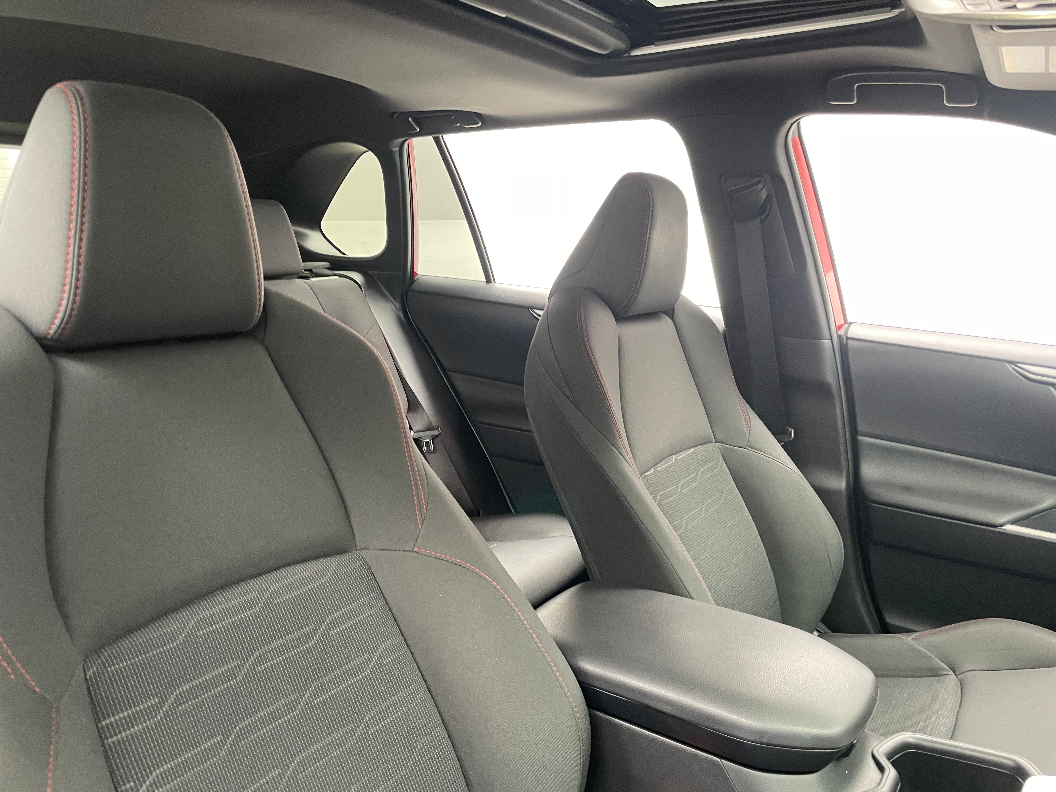 2022 Toyota RAV4 Prime SE 2