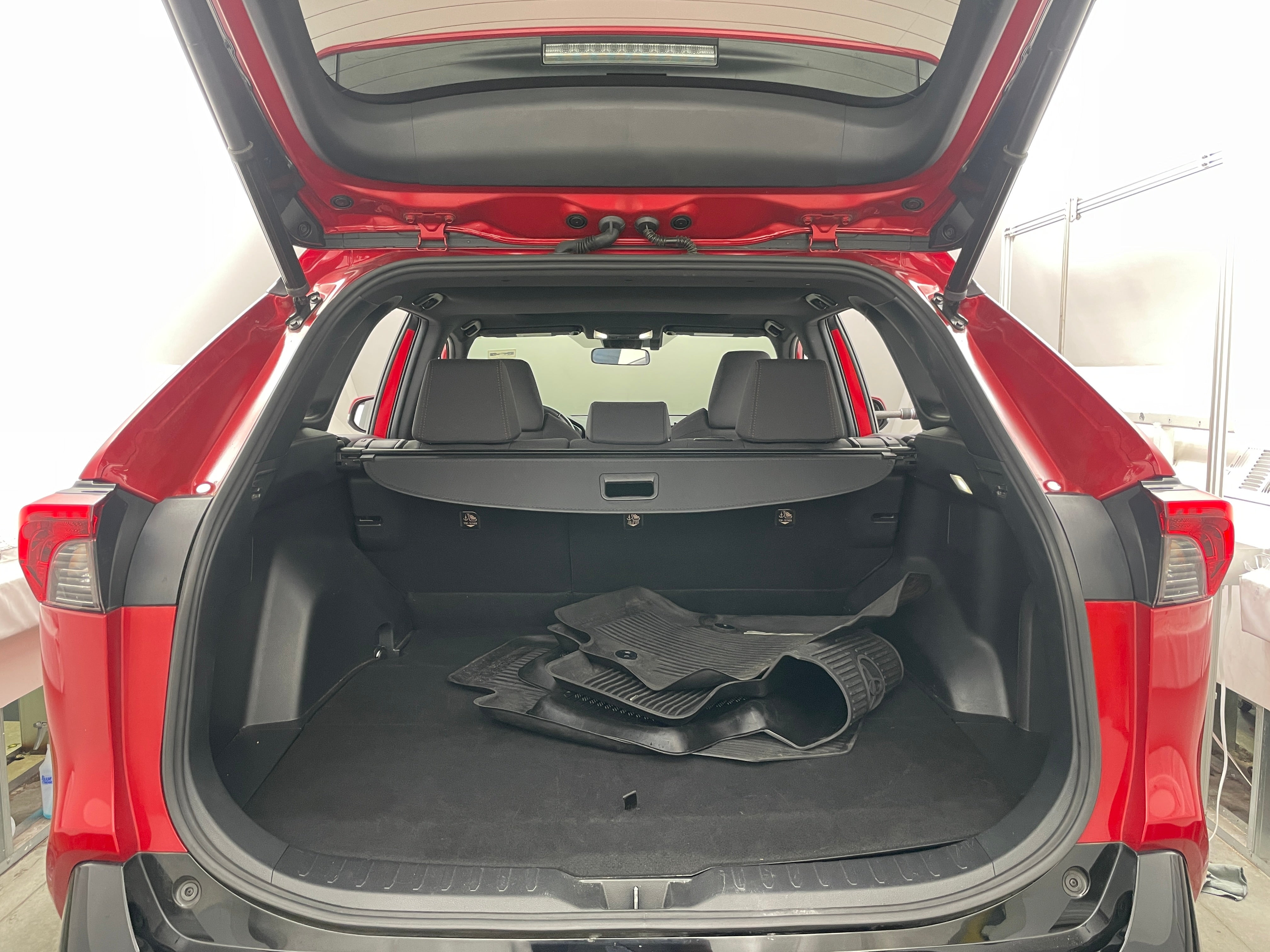 2022 Toyota RAV4 Prime SE 7