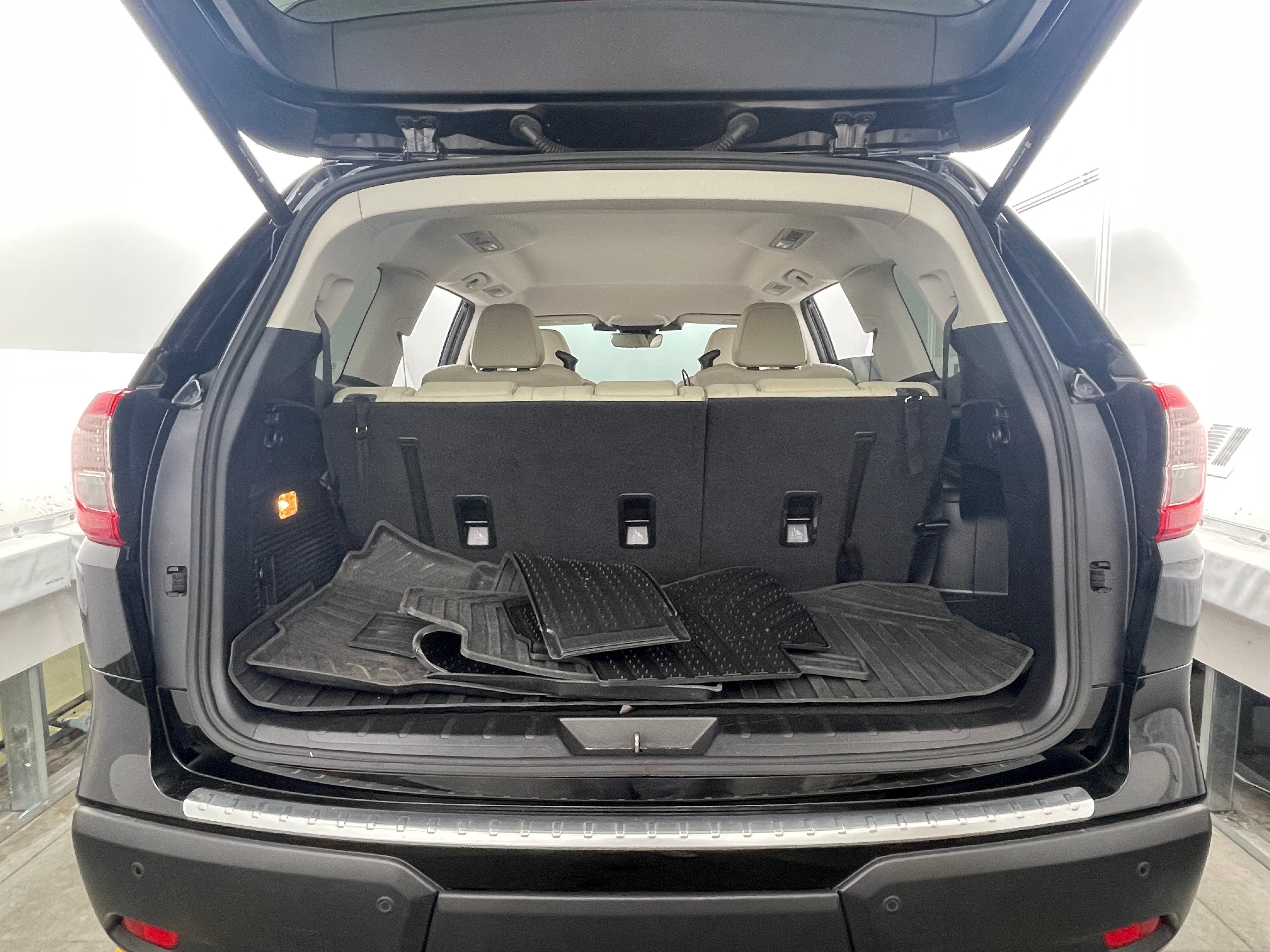 2023 Subaru Ascent Limited 6