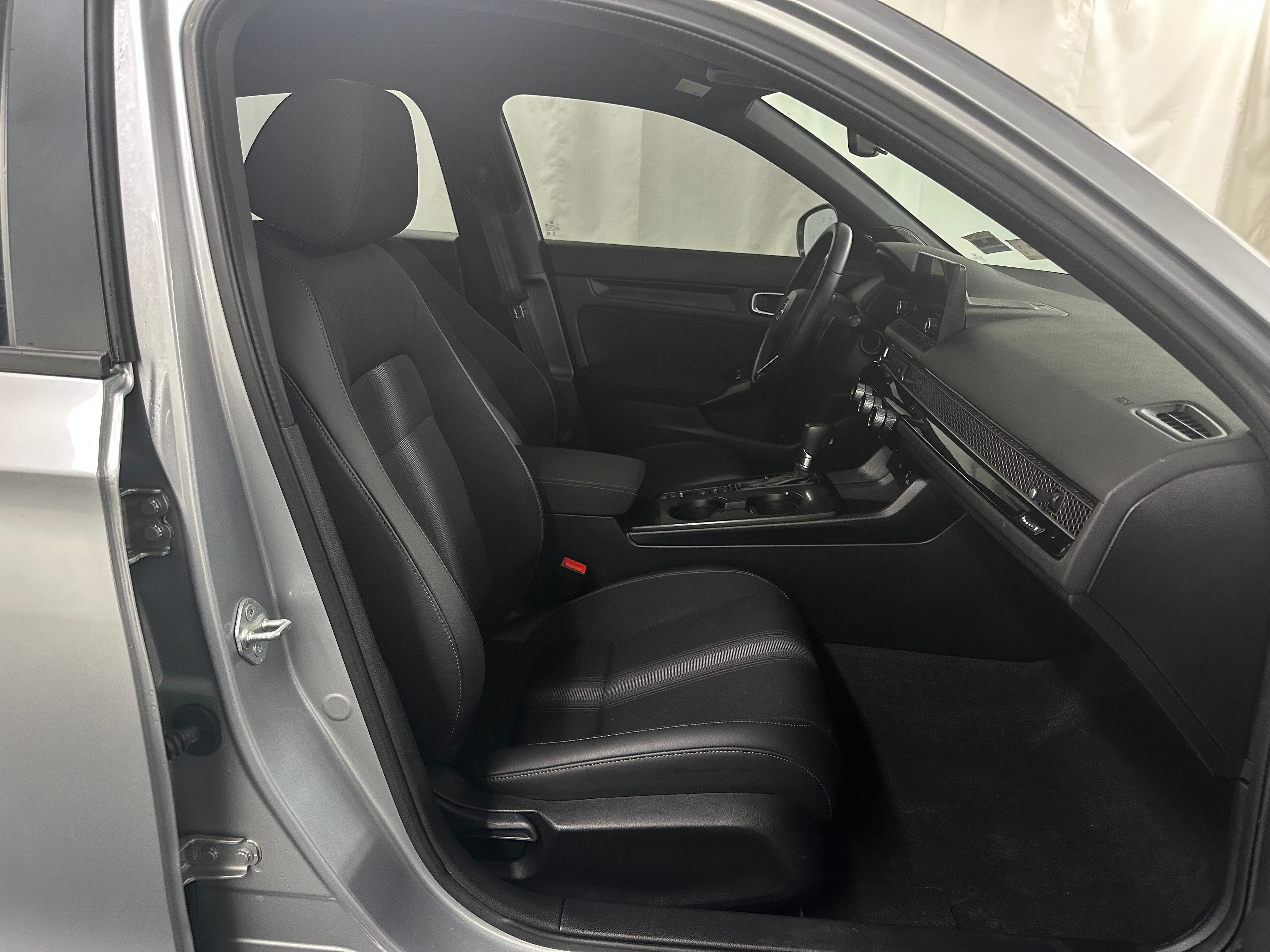 2023 Honda Civic Sport 2