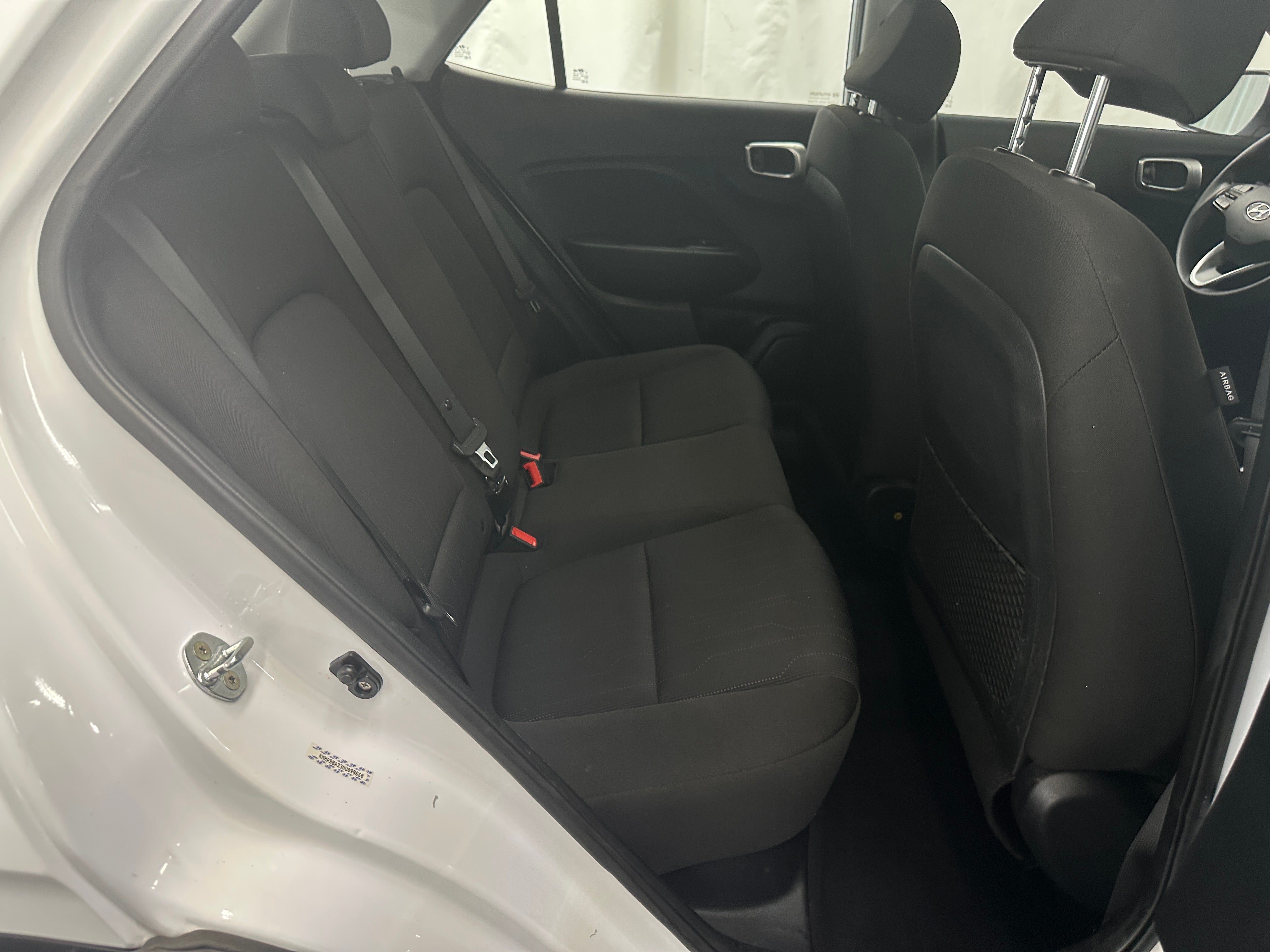 2021 Hyundai Venue SE 6