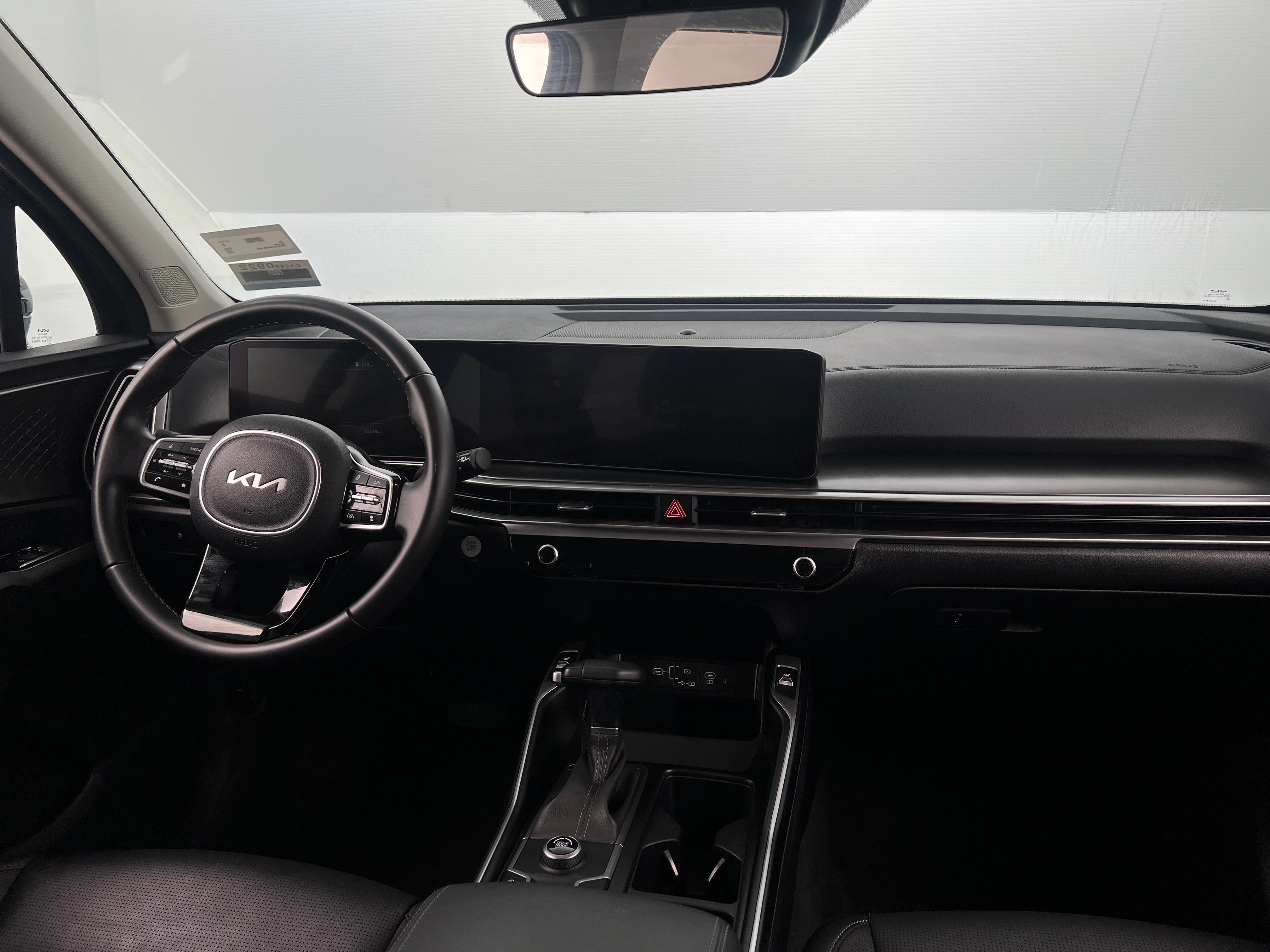 2024 Kia Sorento S 2