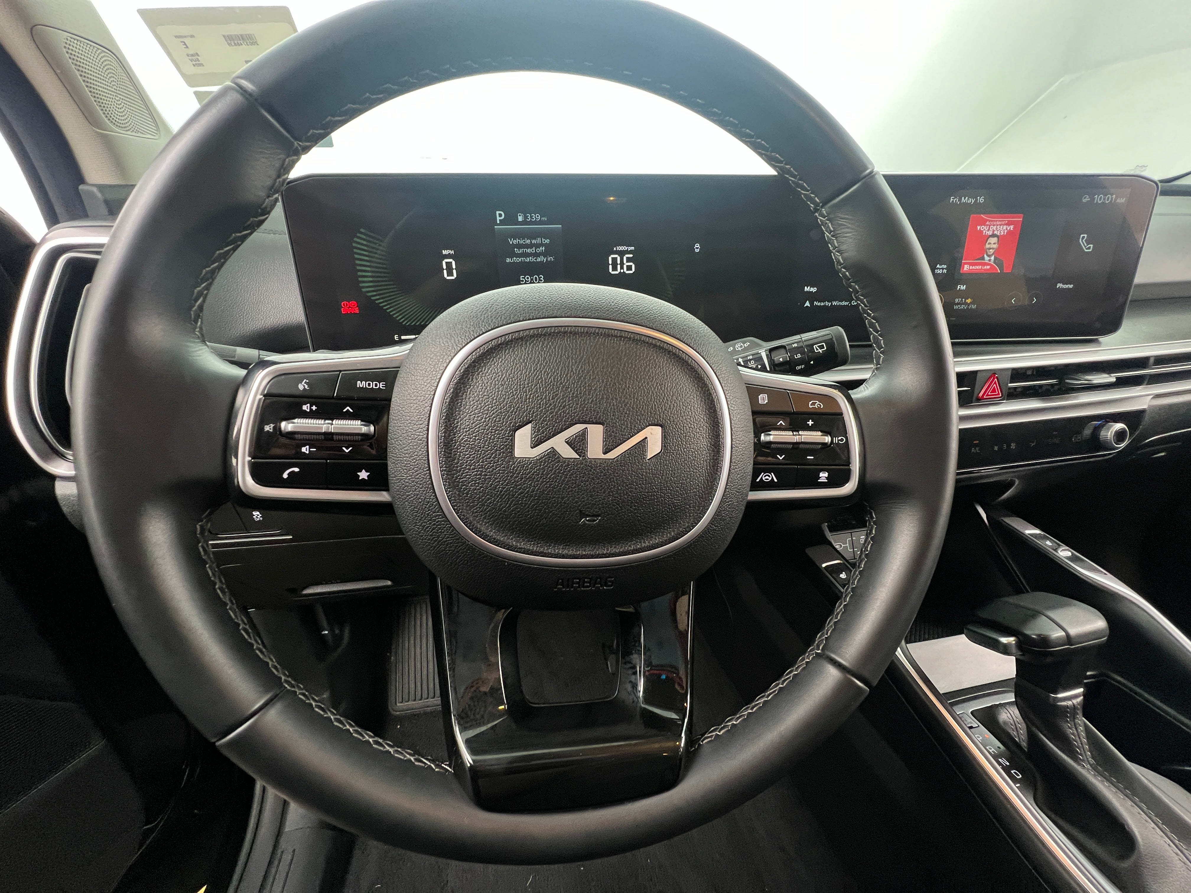 2024 Kia Sorento S 4