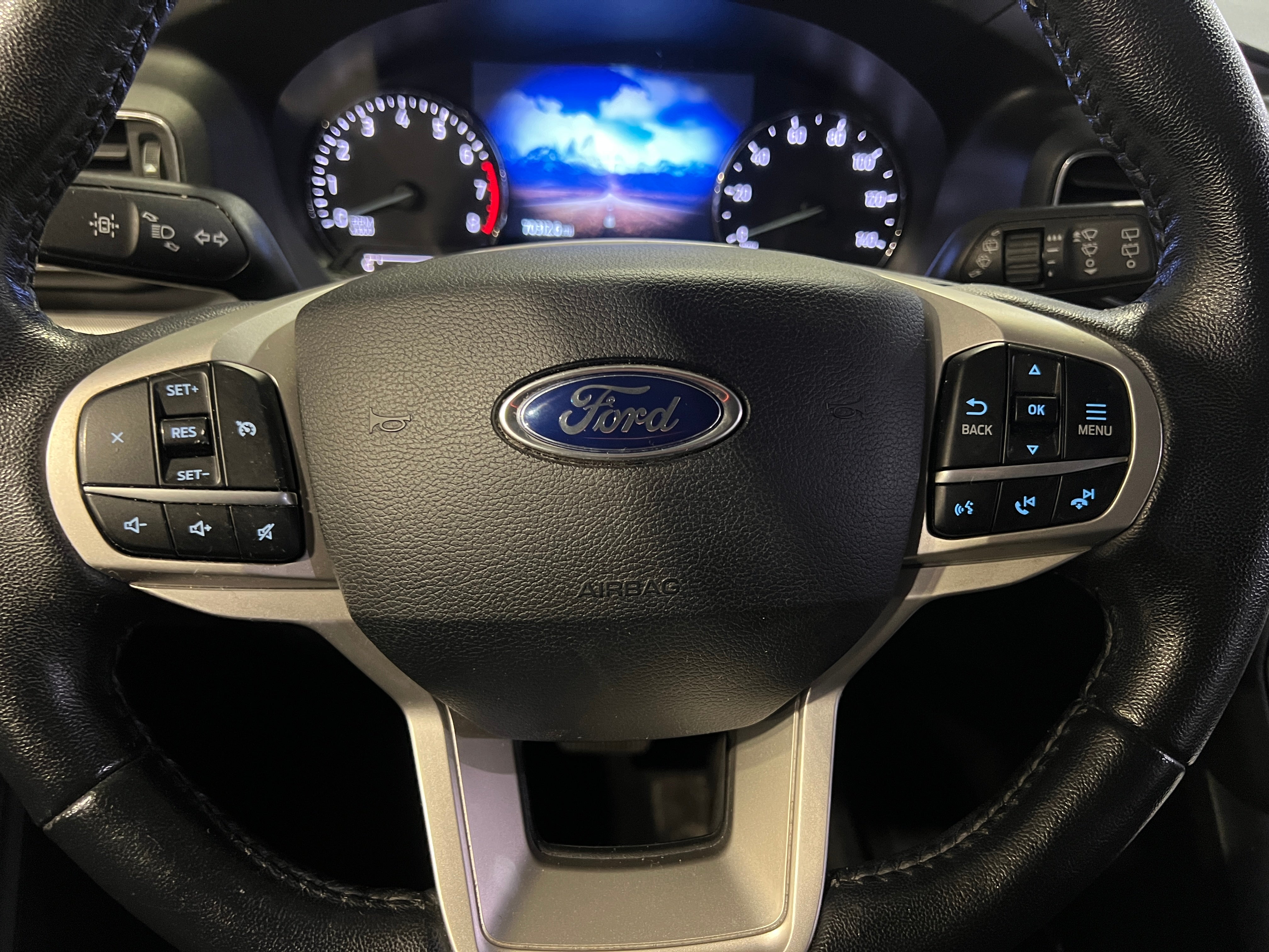 2021 Ford Explorer XLT 5