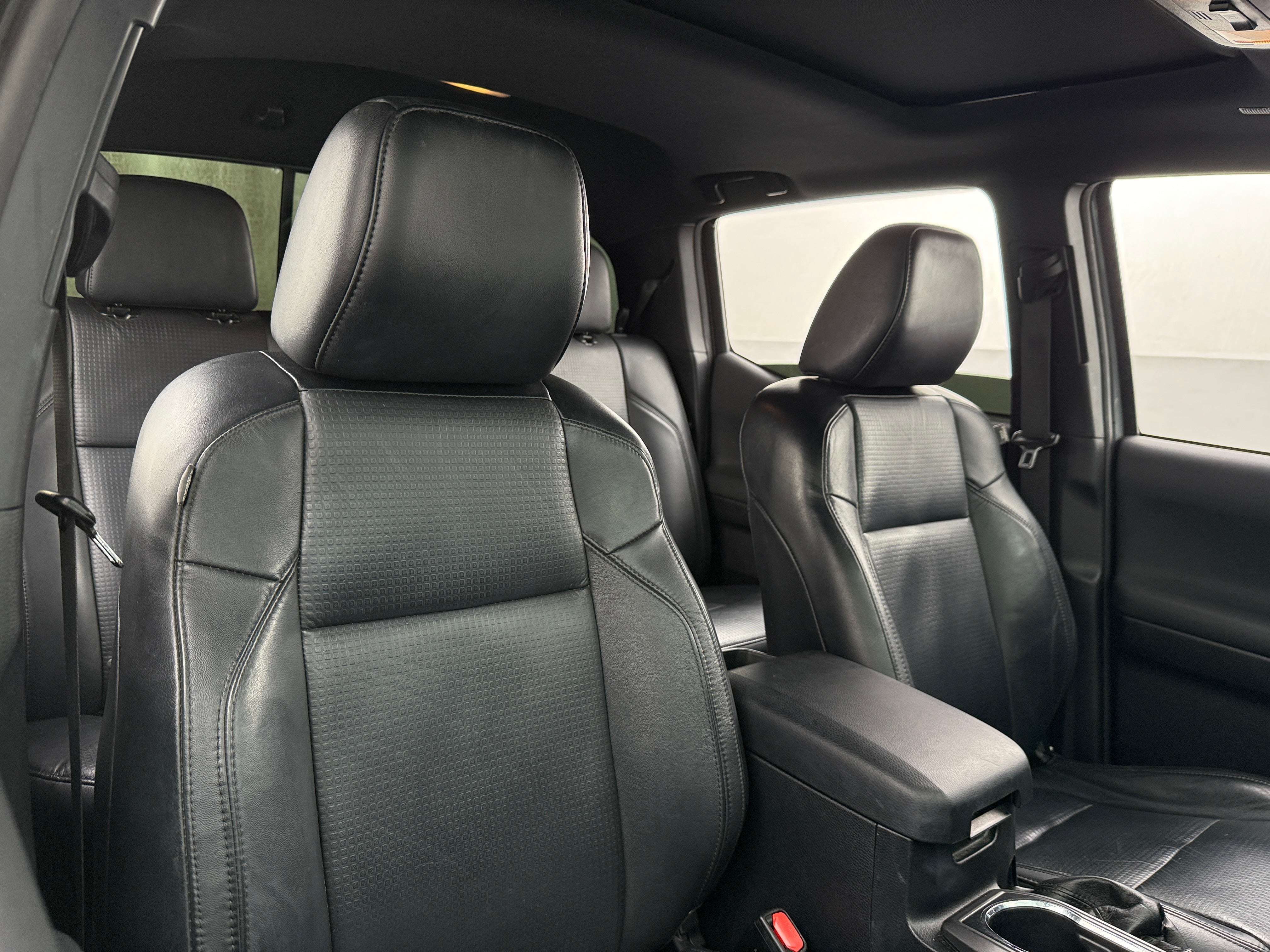 2019 Toyota Tacoma TRD Off-Road 2