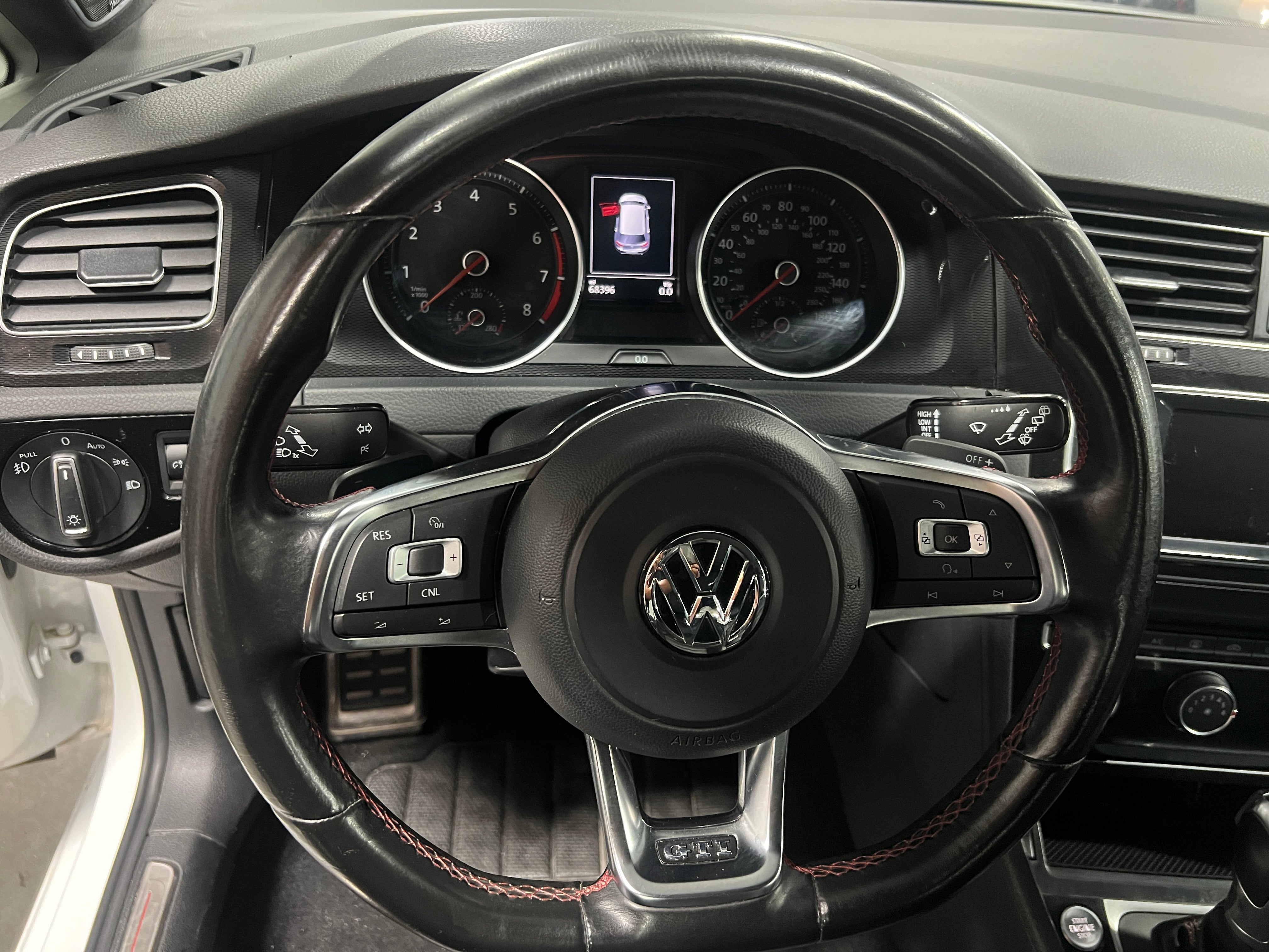 2015 Volkswagen Golf GTI SE 5
