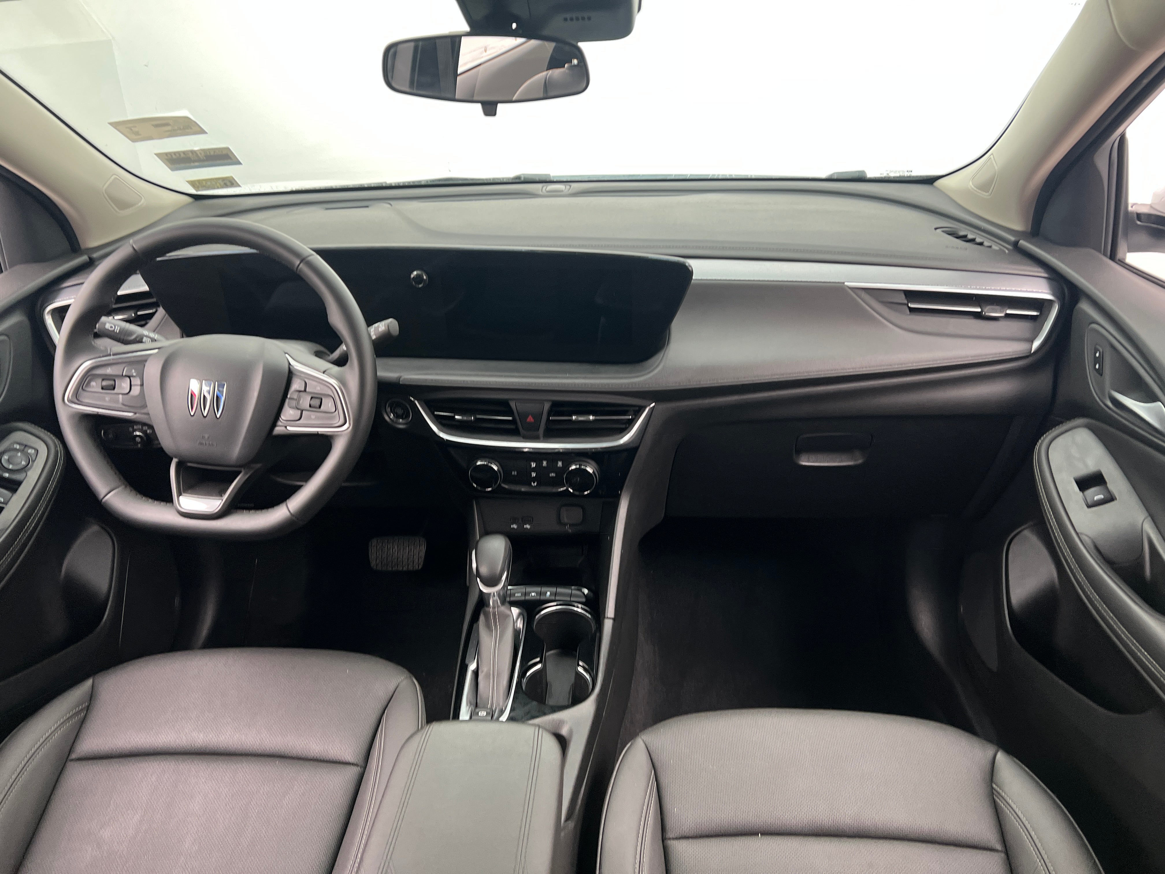 2024 Buick Encore GX Sport Touring 2