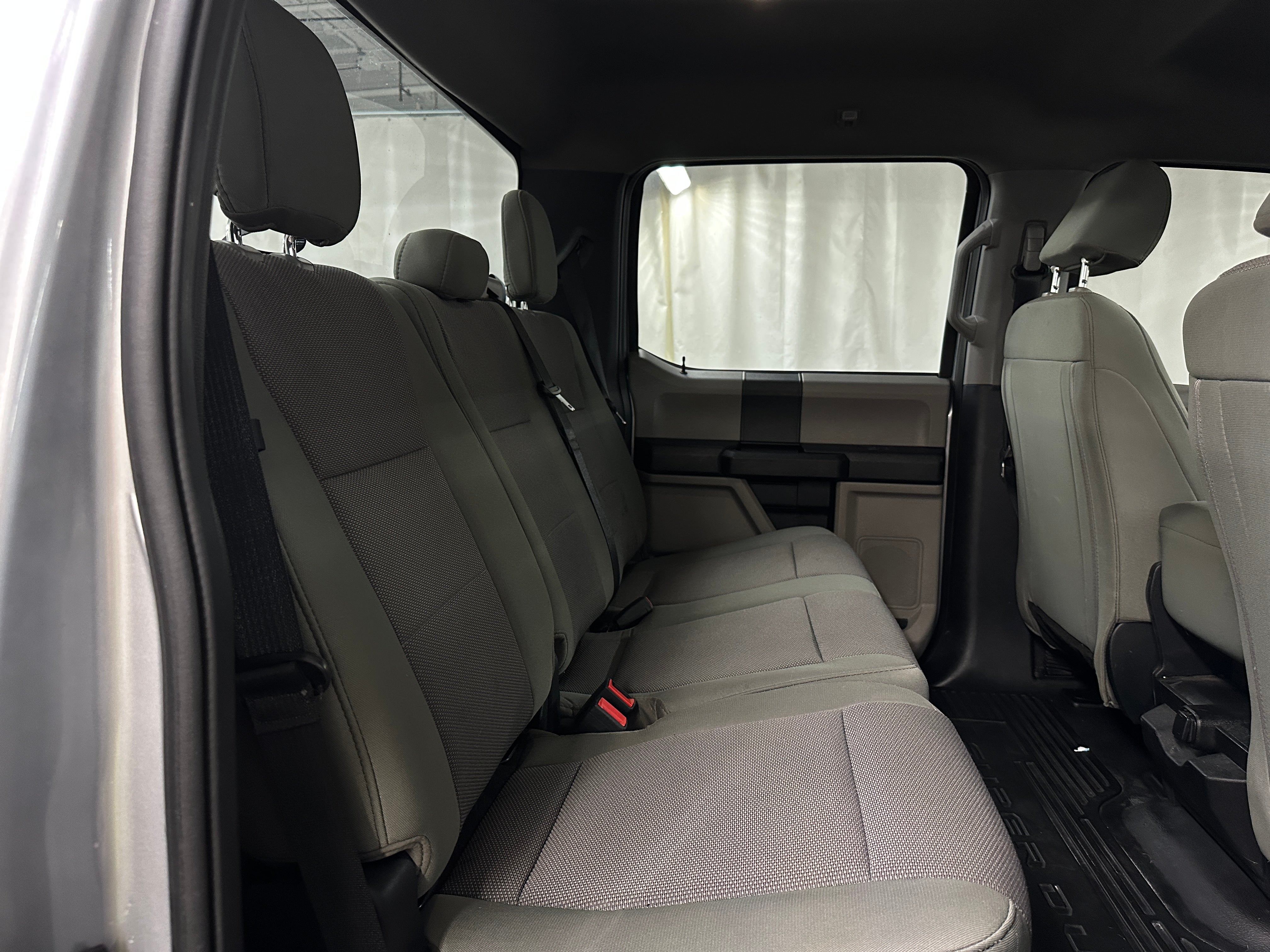 2021 Ford Econoline E-250 6