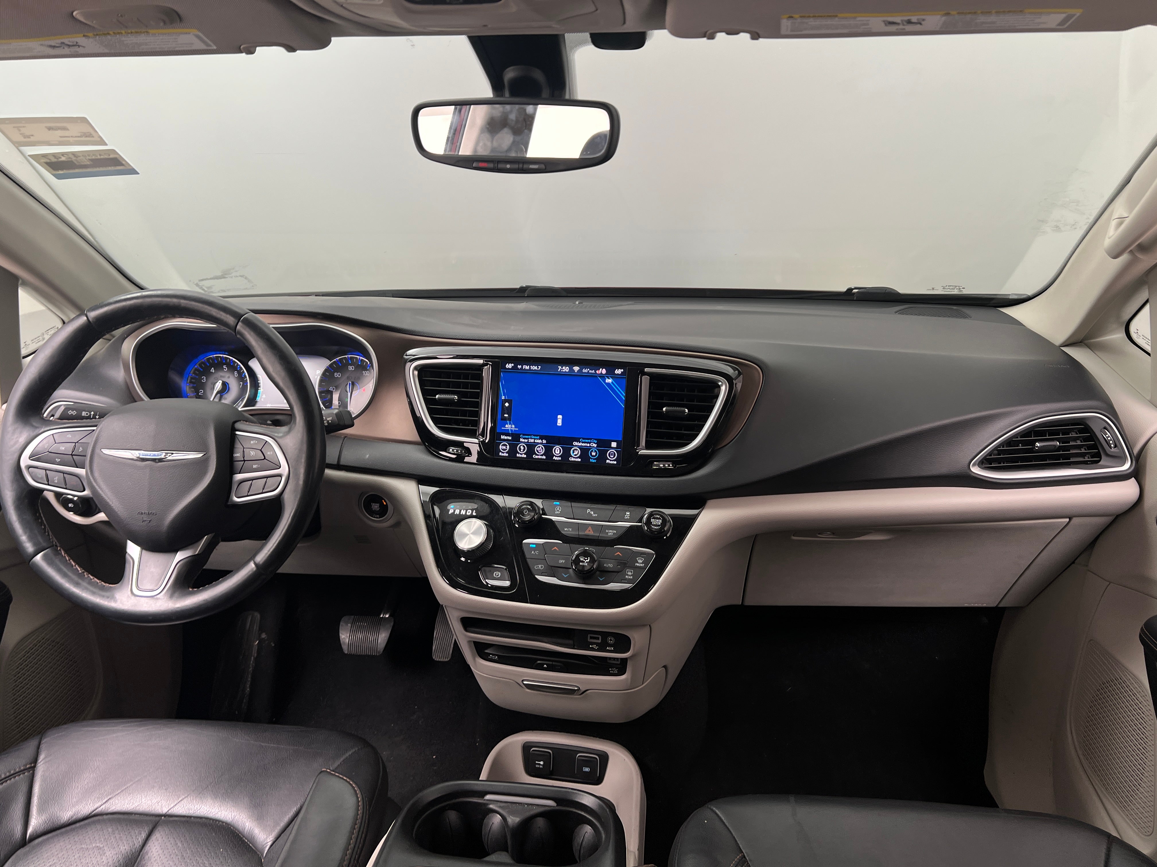 2018 Chrysler Pacifica  2