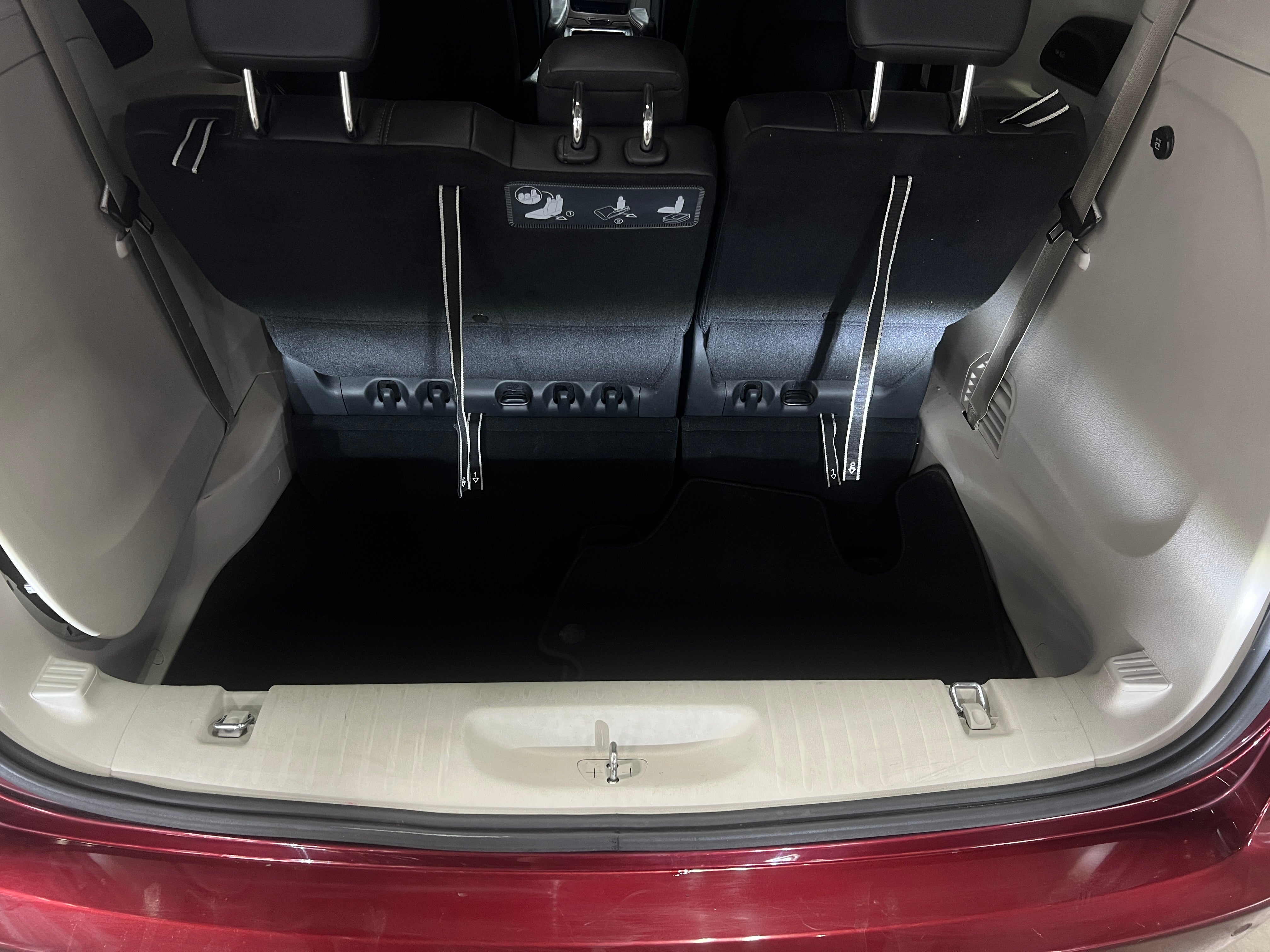 2018 Chrysler Pacifica  6