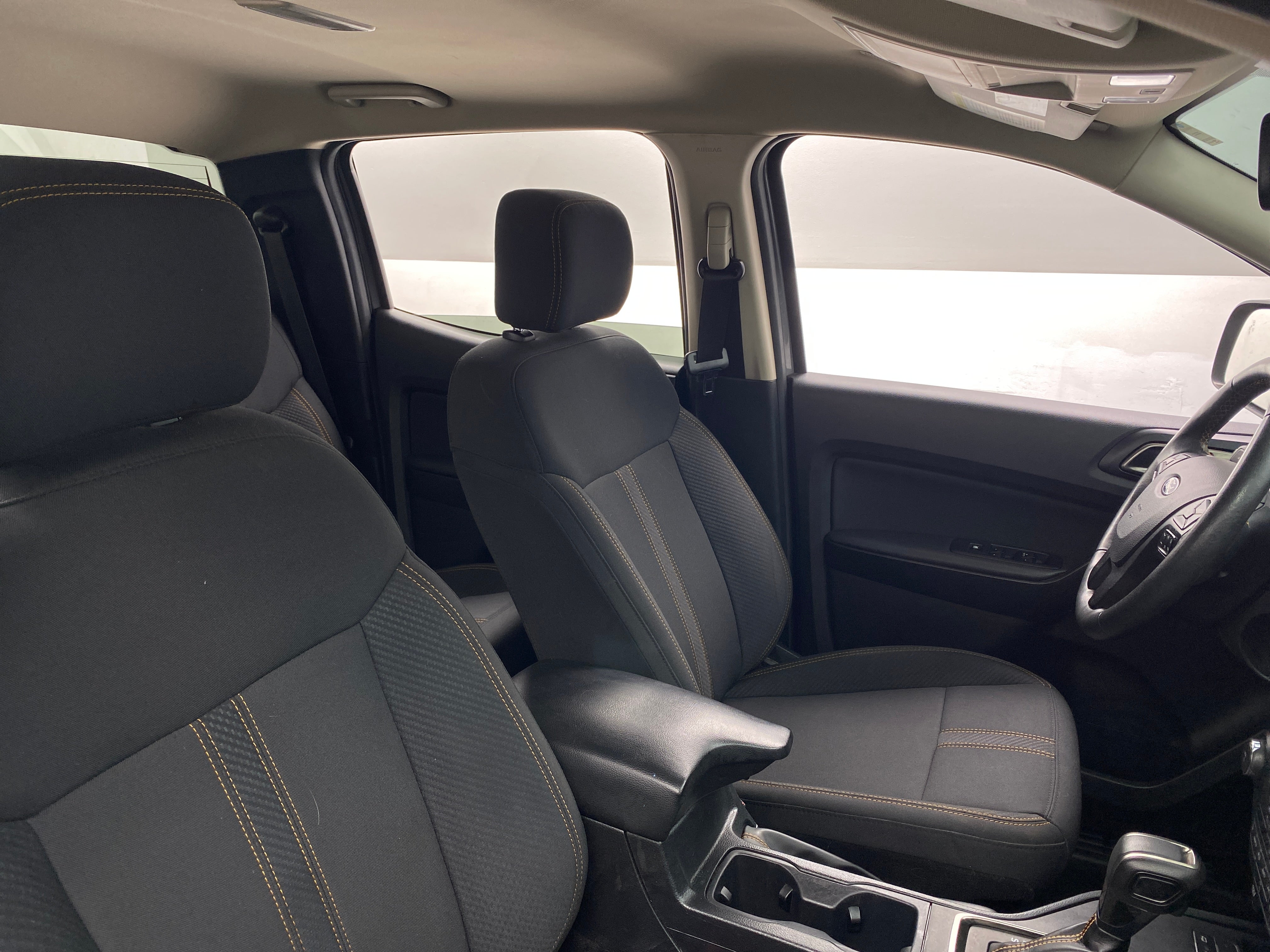 2022 Ford Ranger XLT 2