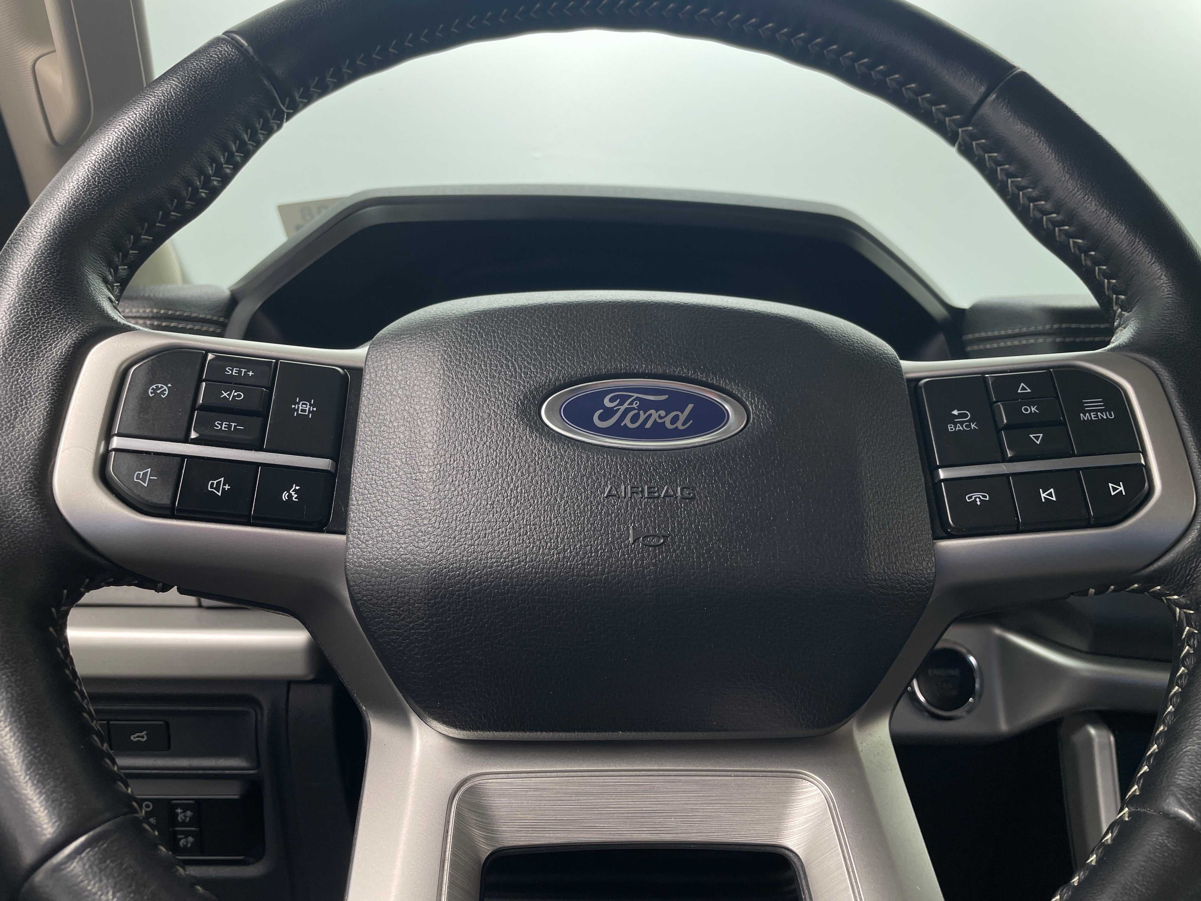 2024 Ford Expedition MAX XLT 4