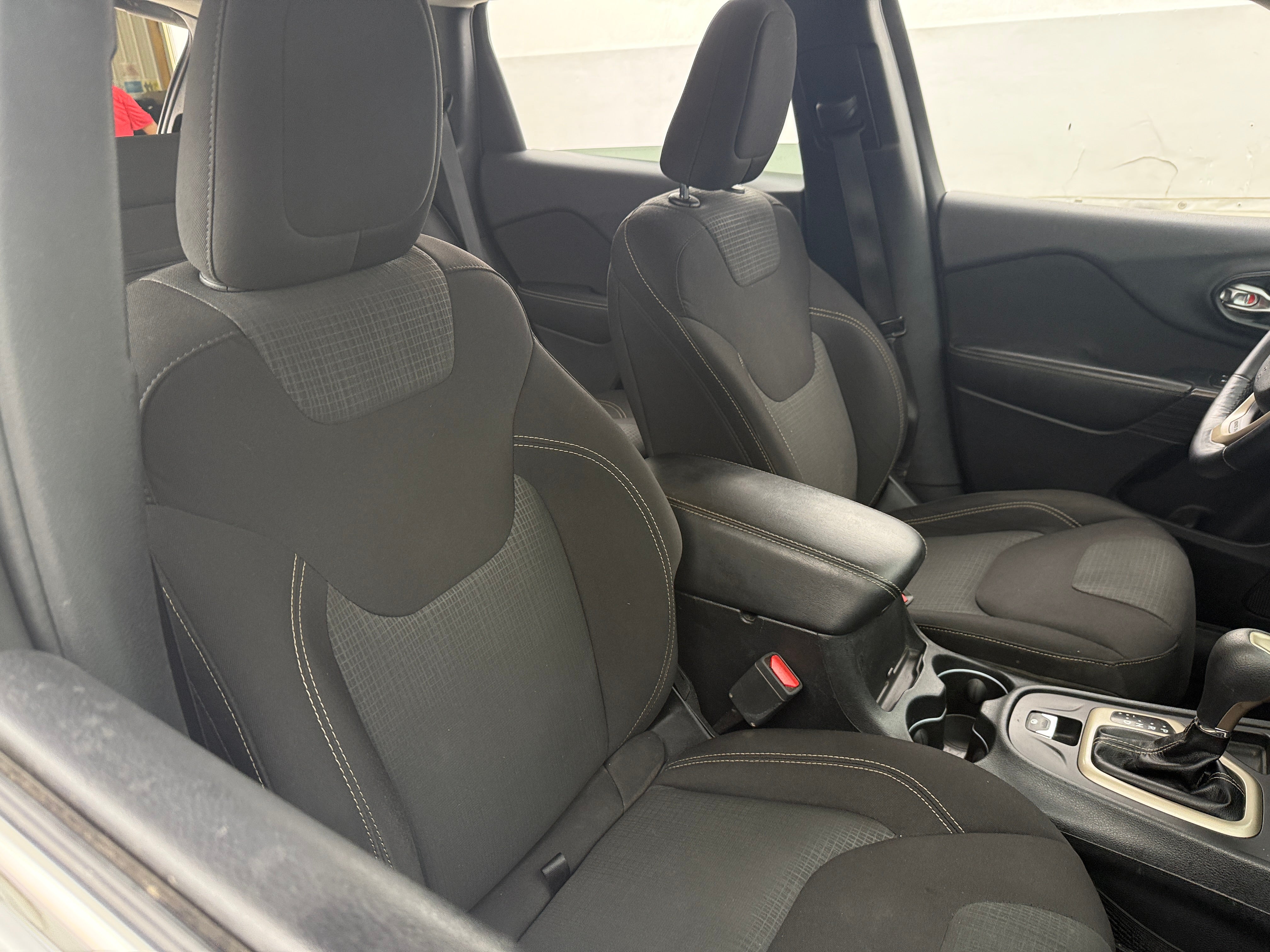 2016 Jeep Cherokee Latitude 2