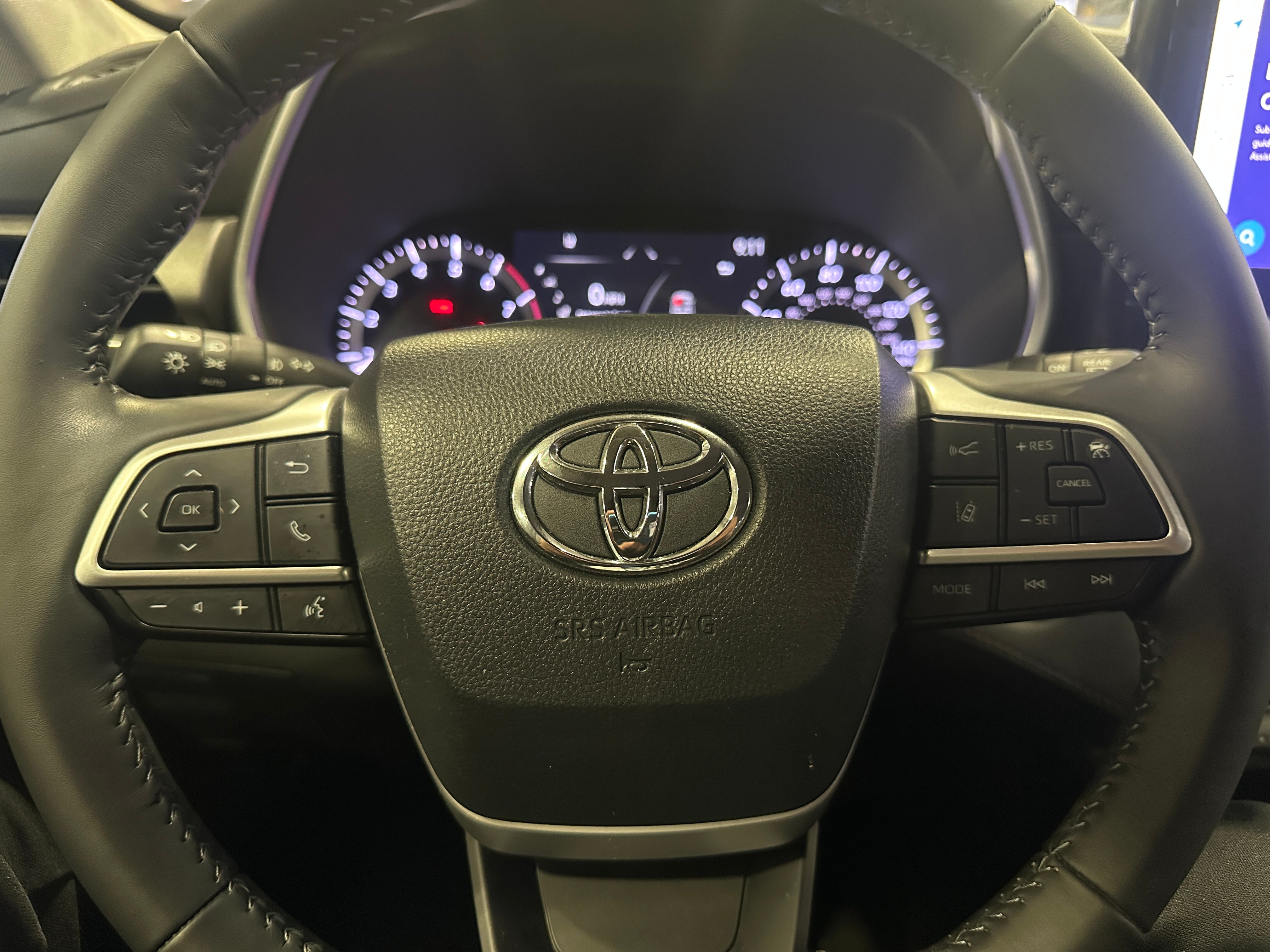 2023 Toyota Highlander XLE 5