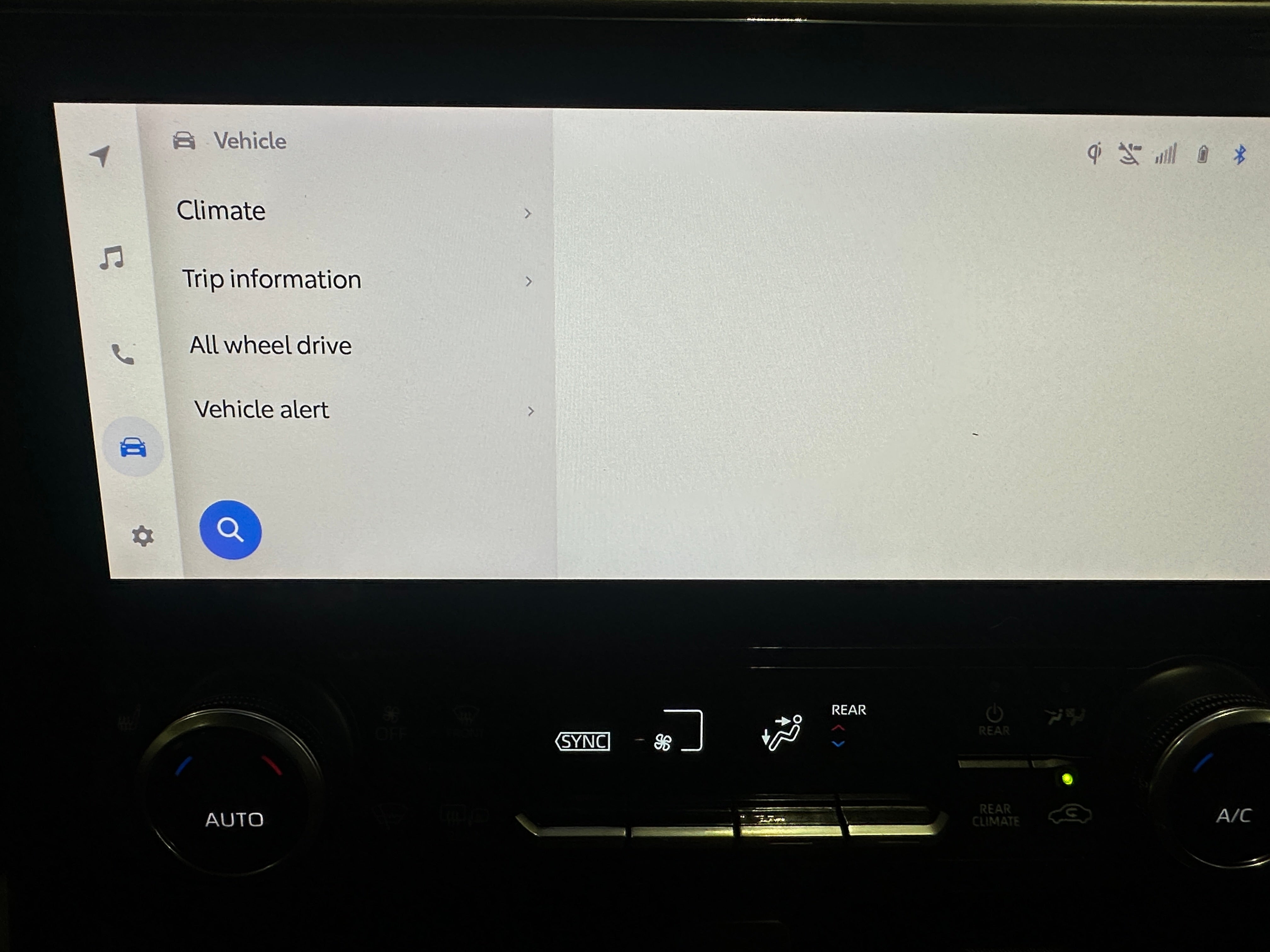 2023 Toyota Highlander XLE 4