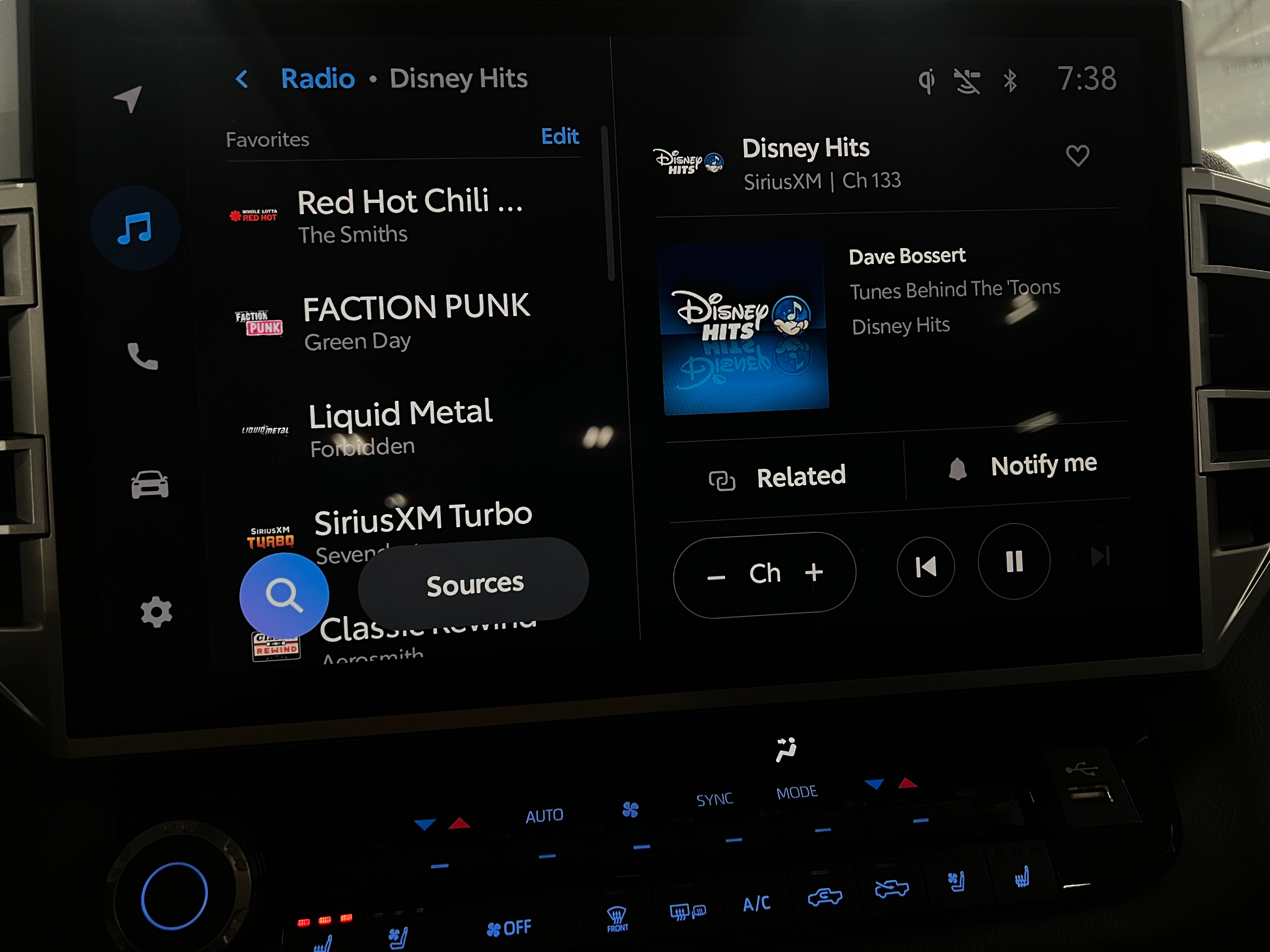 2024 Toyota Tundra Limited 3