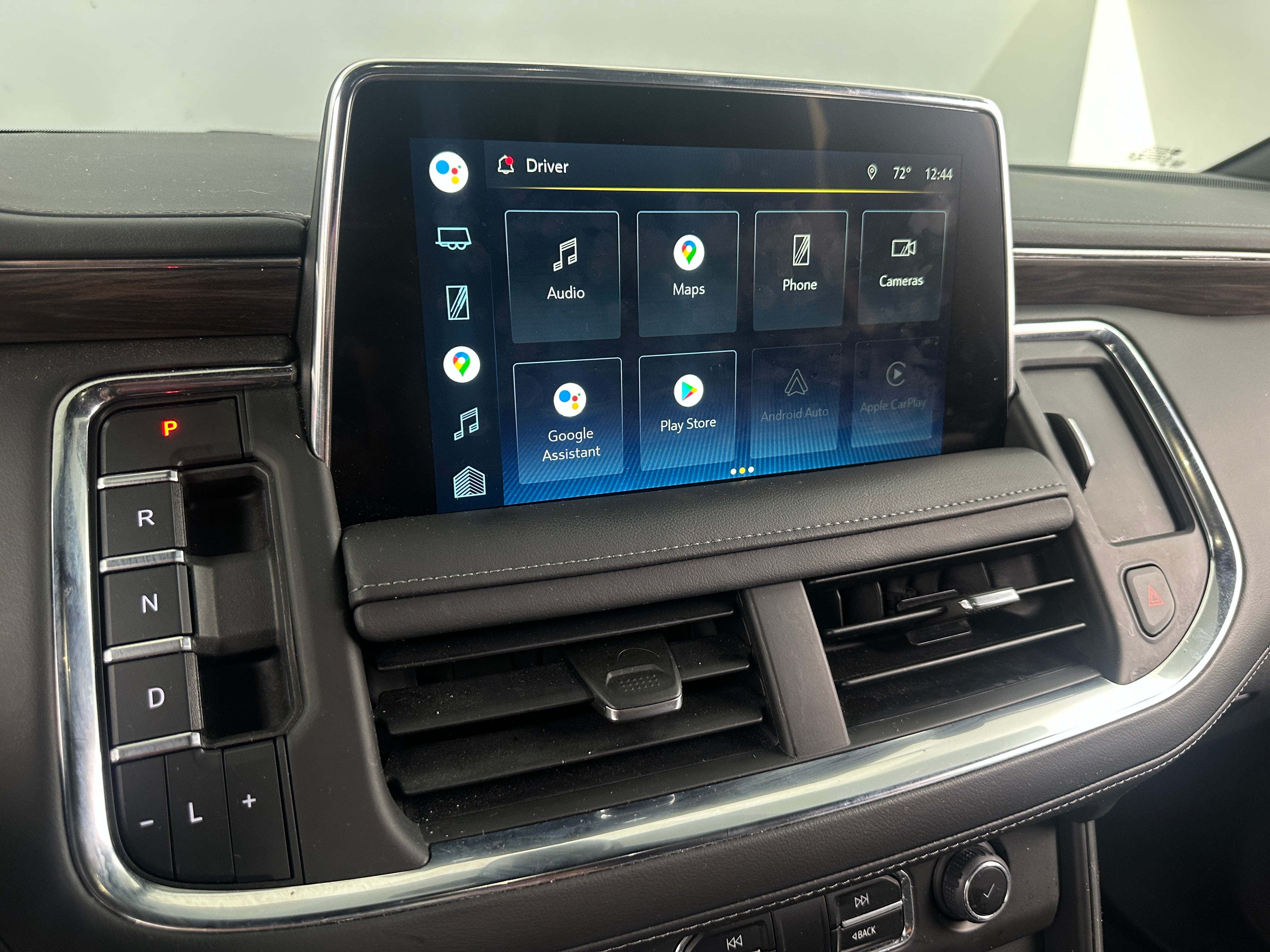 2022 Chevrolet Suburban LT 3
