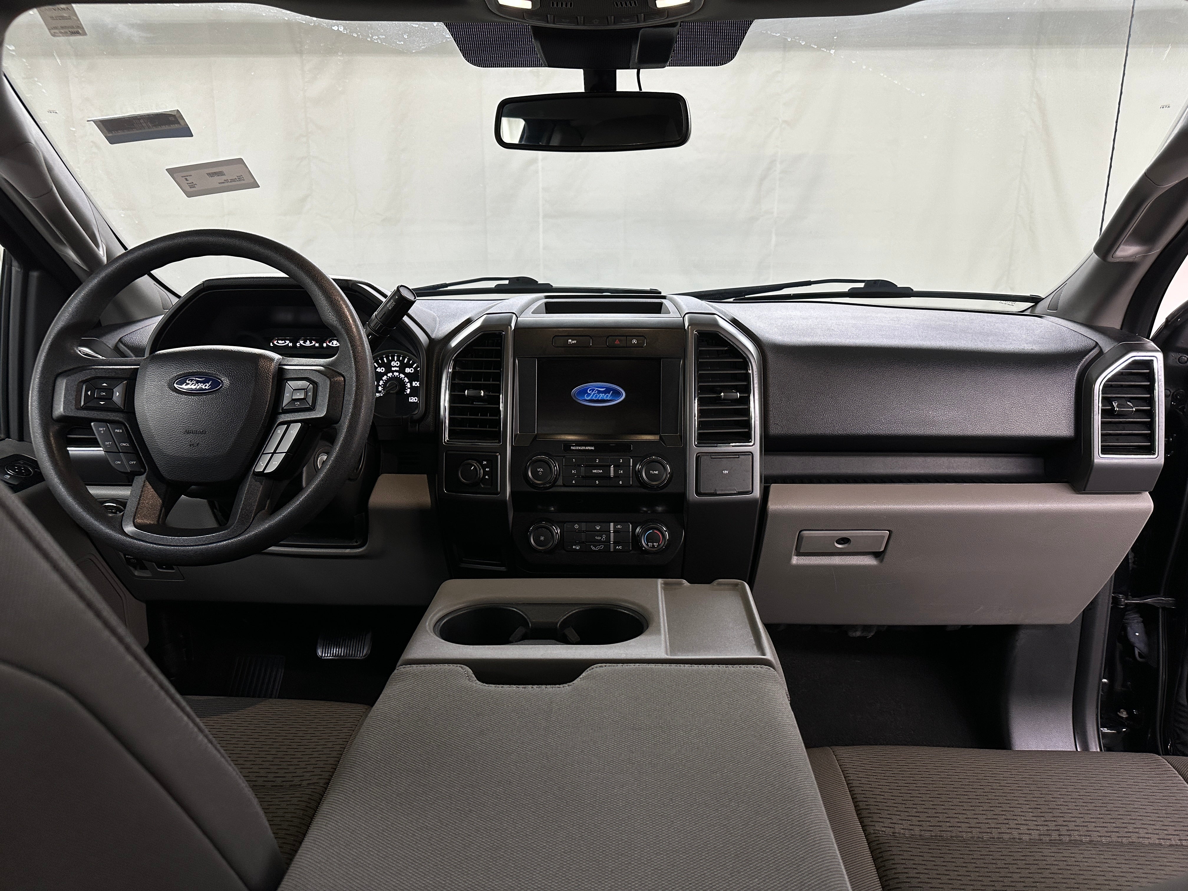 2020 Ford Econoline E-150 3