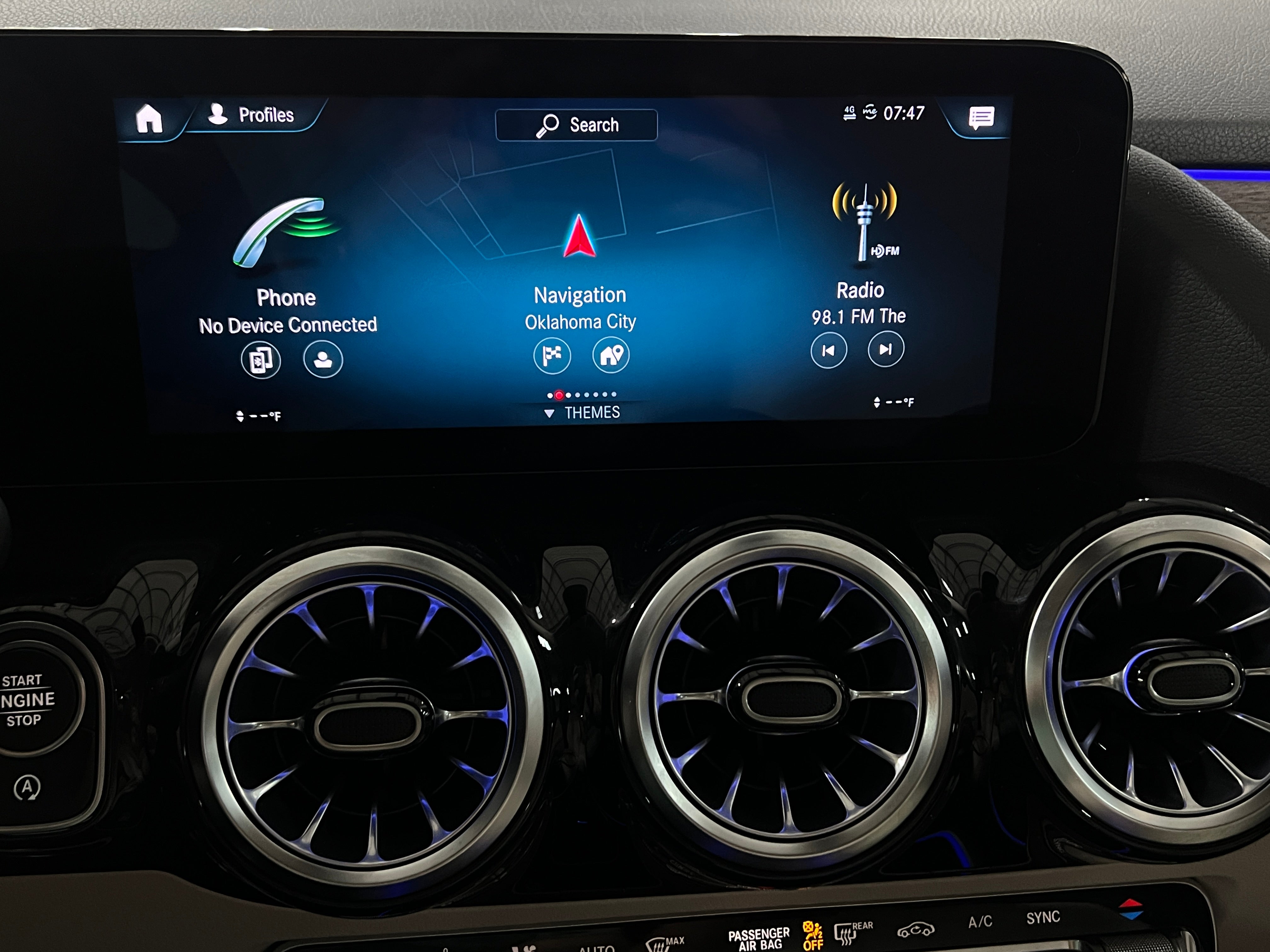 2022 Mercedes-Benz GLA 250 4MATIC 3