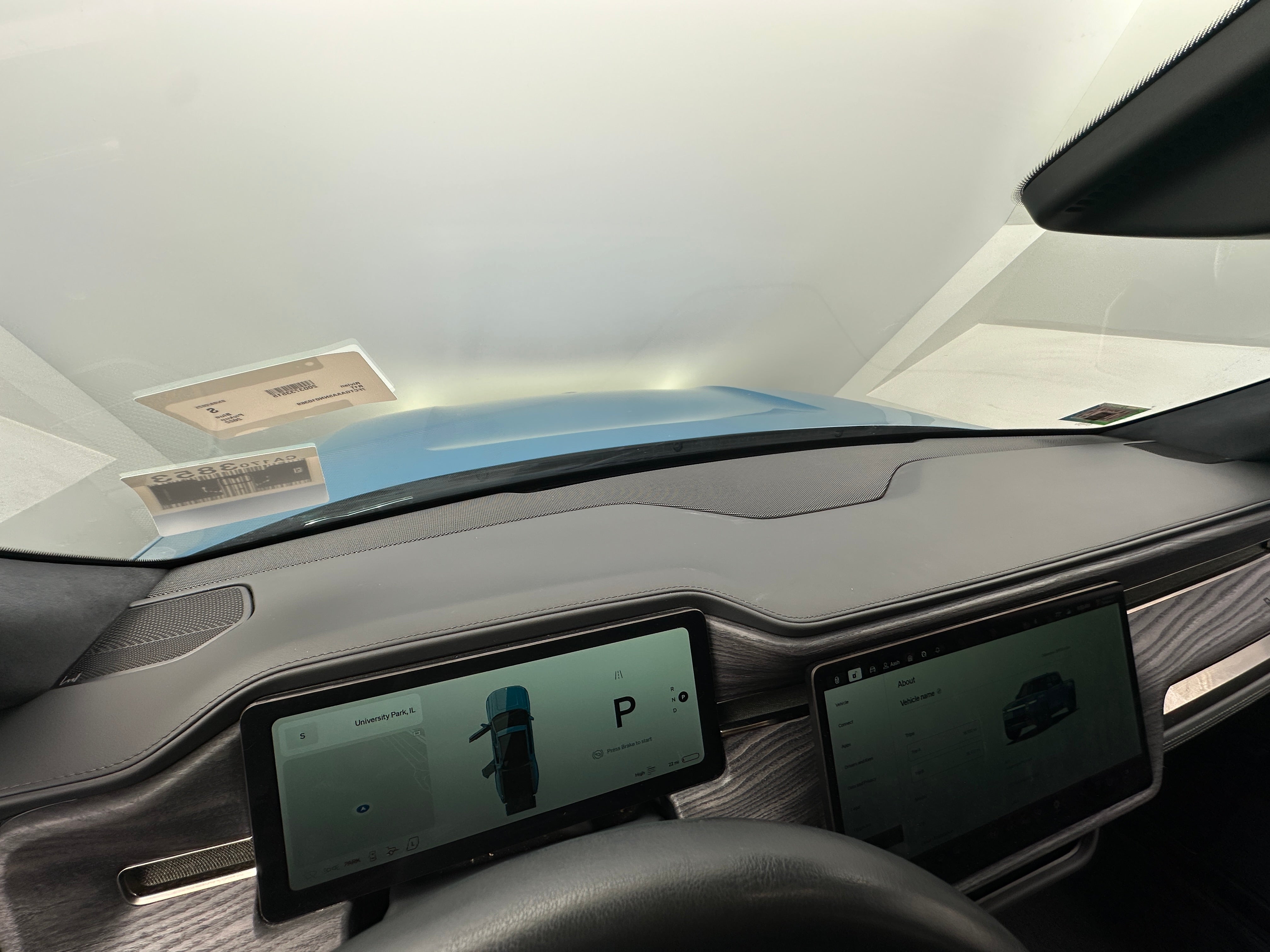 2022 Rivian R1T Adventure 2