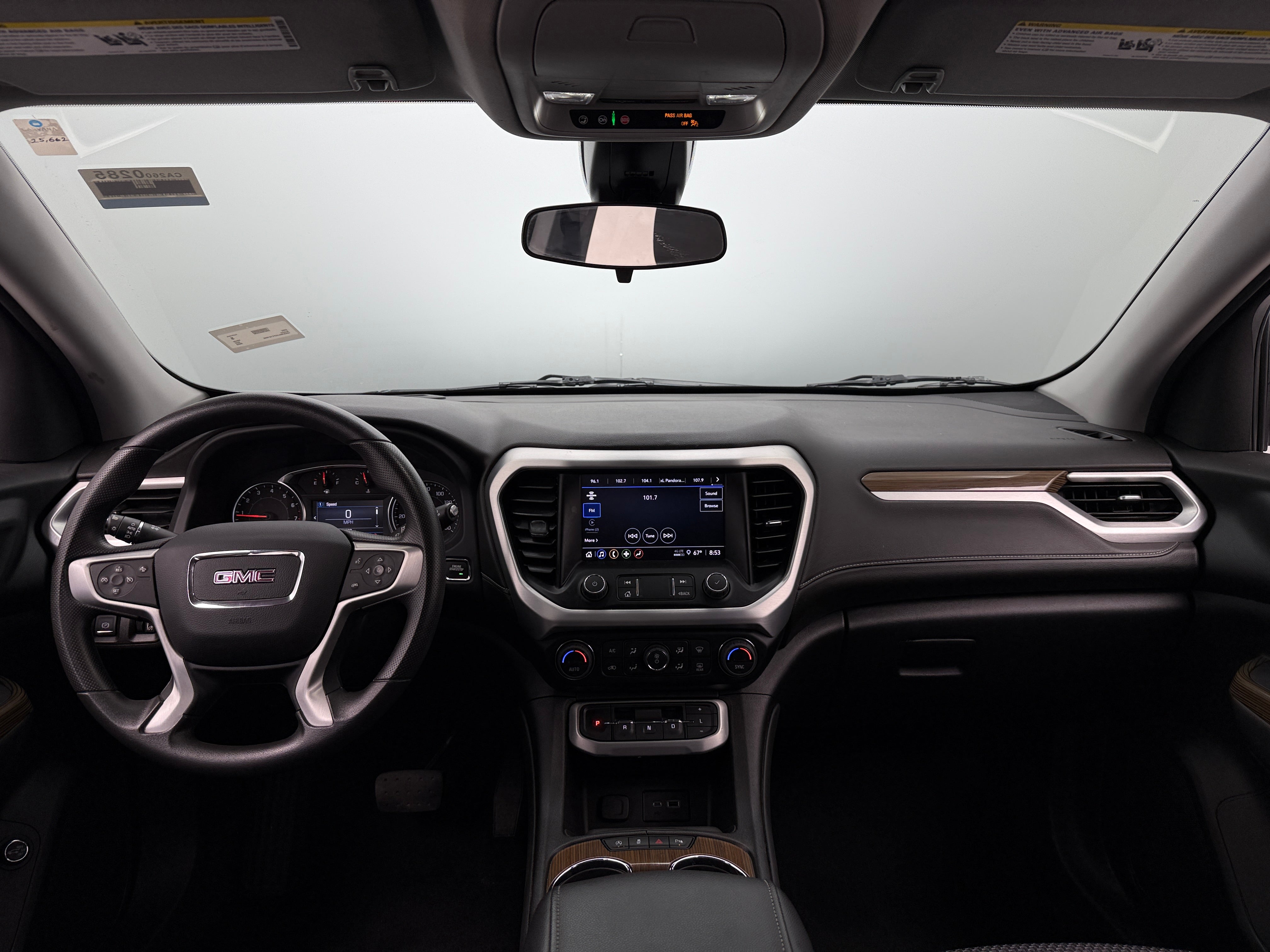 2023 GMC Acadia SLE 3