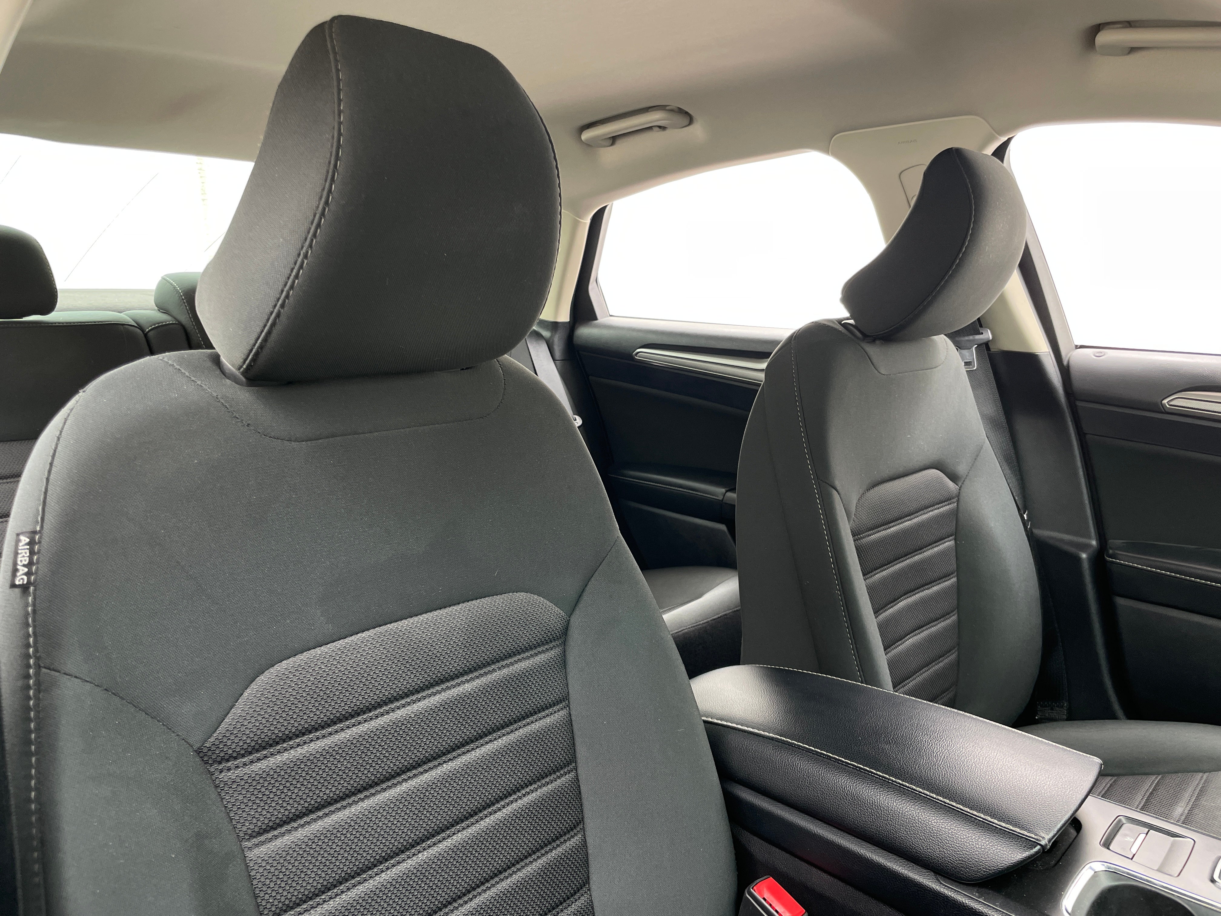 2019 Ford Fusion SE 2