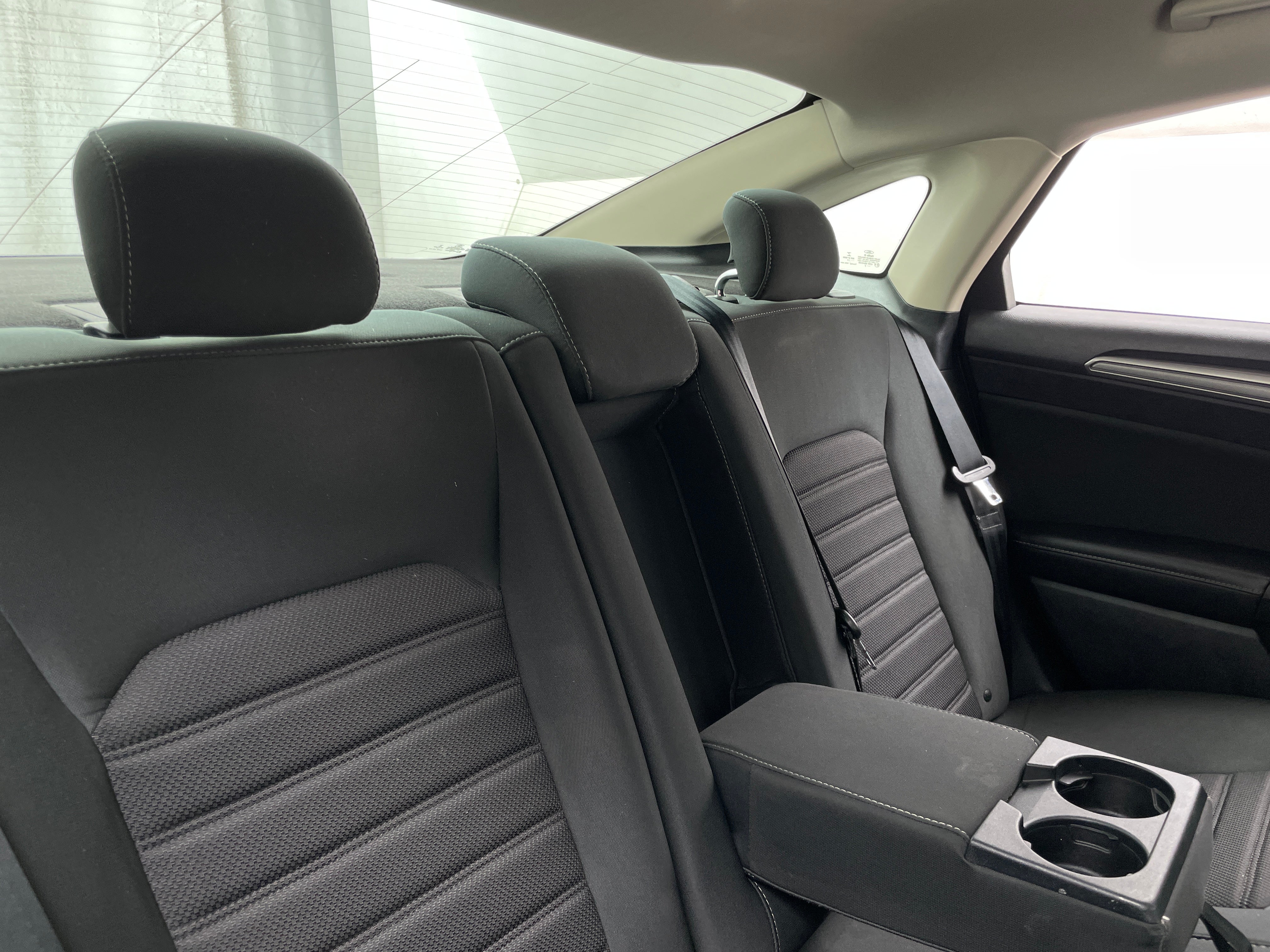 2019 Ford Fusion SE 6