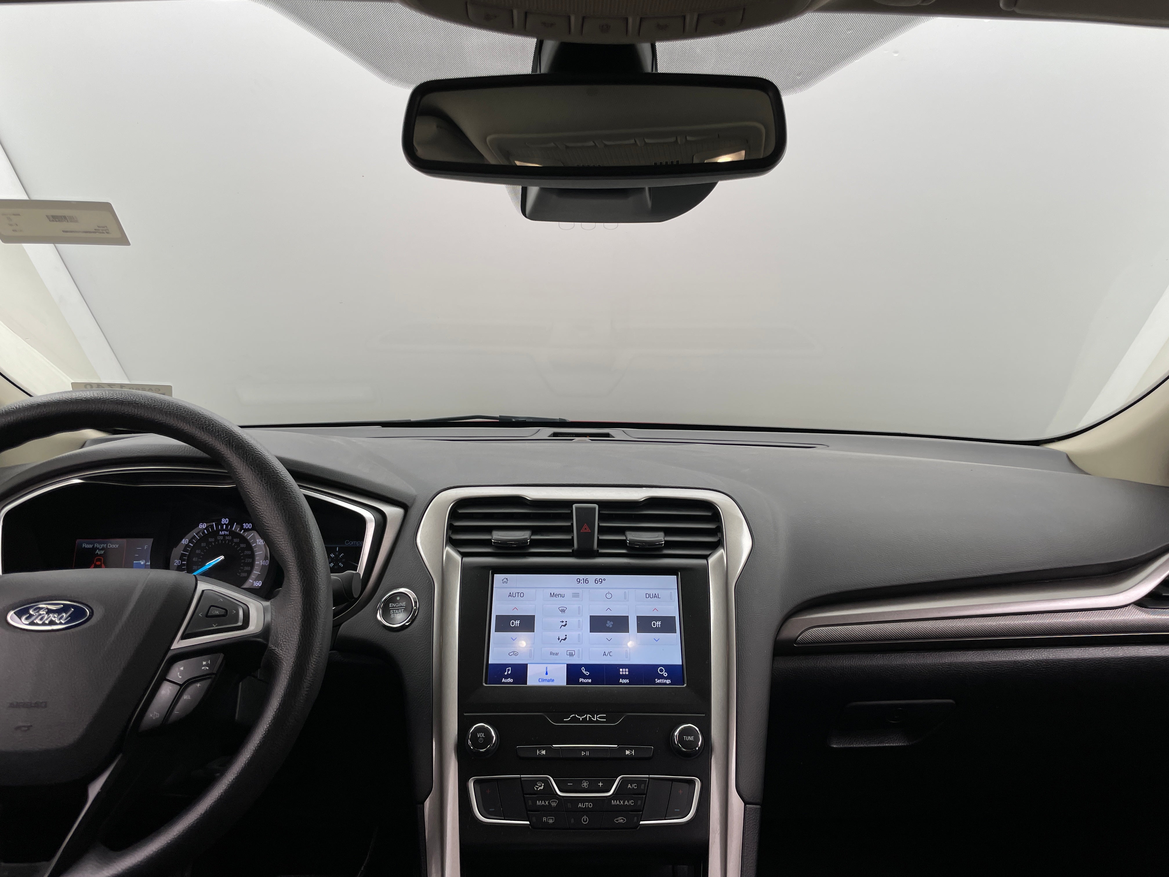 2019 Ford Fusion SE 3