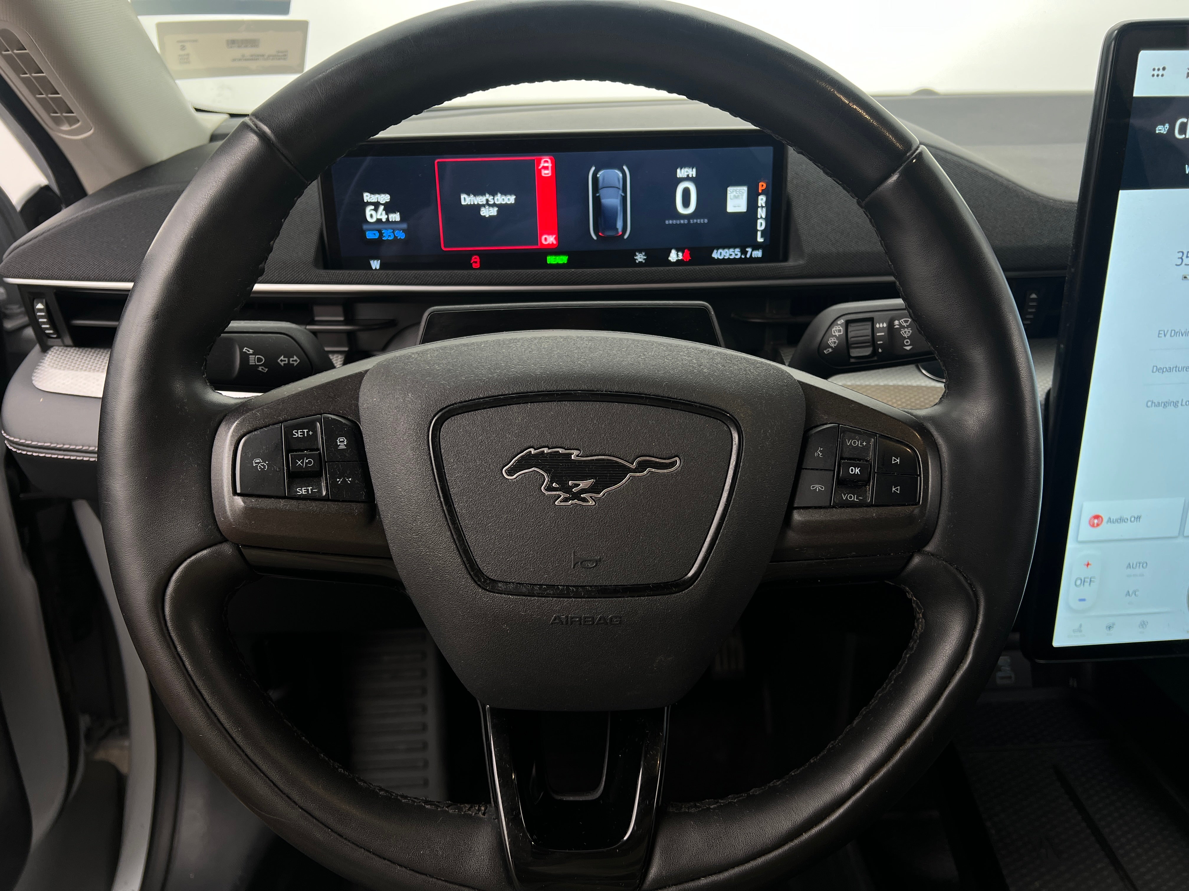 2022 Ford Mustang Mach-E Select 4