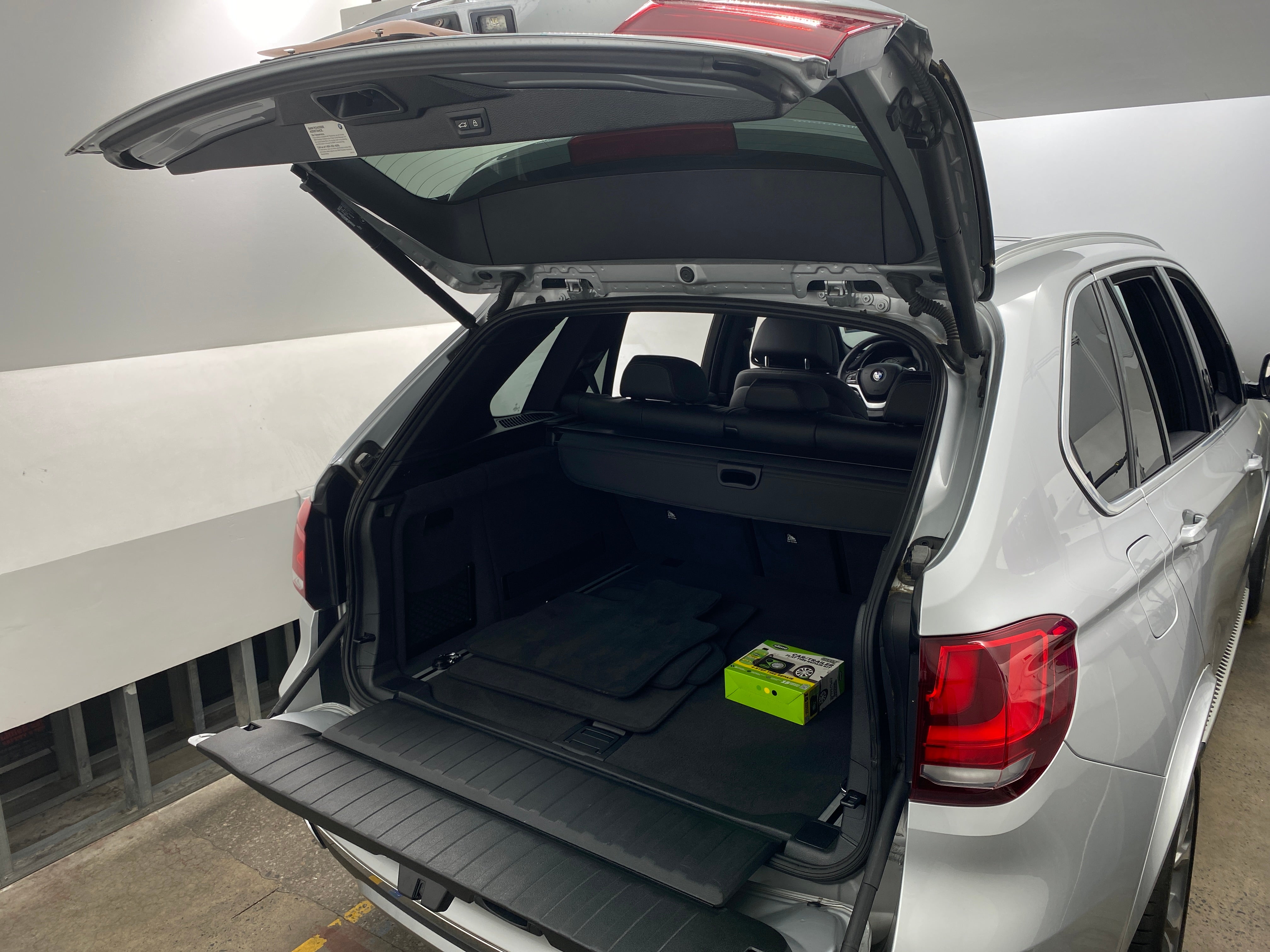 2018 BMW X5 xDrive50i 6