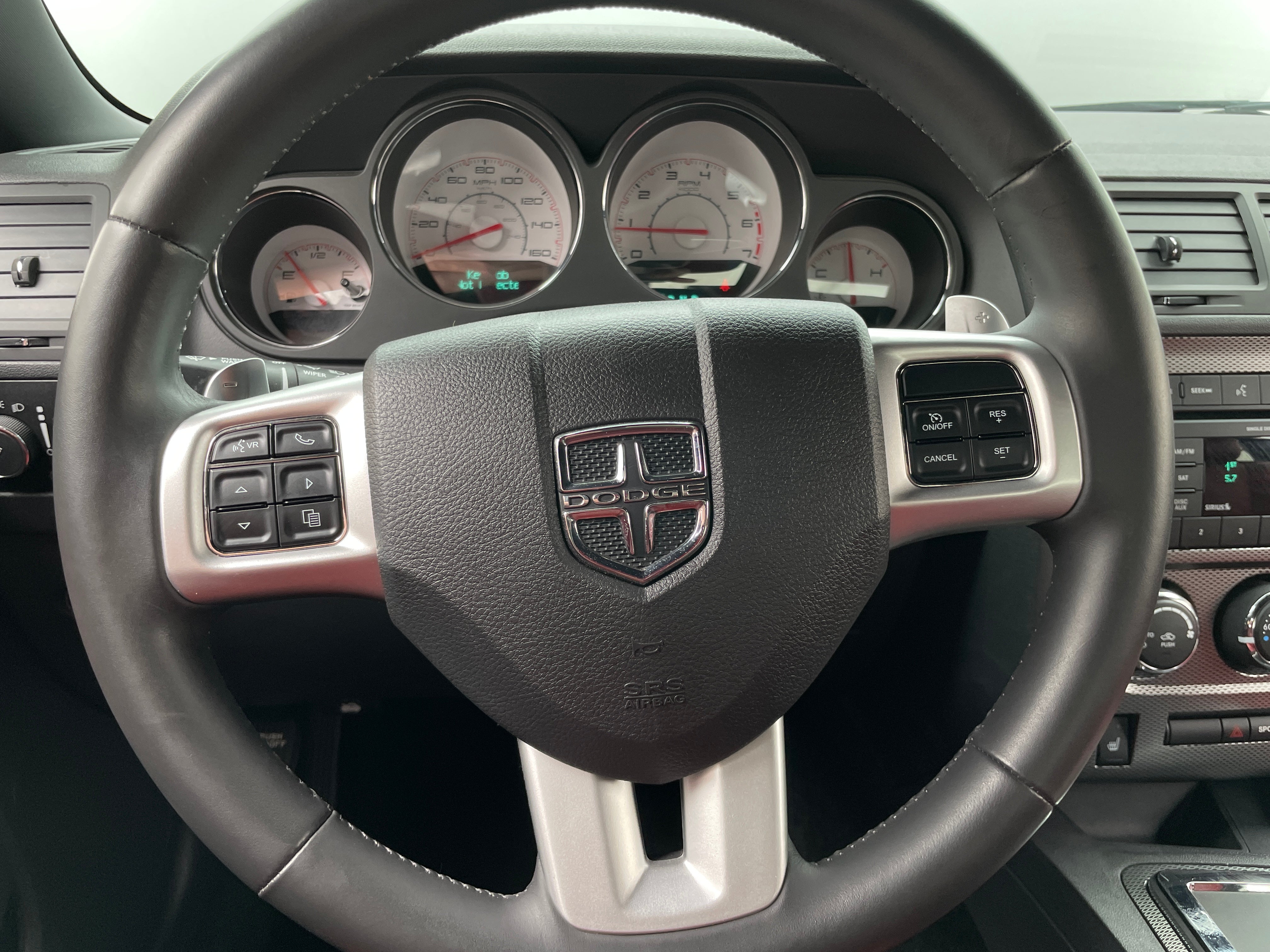 2013 Dodge Challenger R/T 4