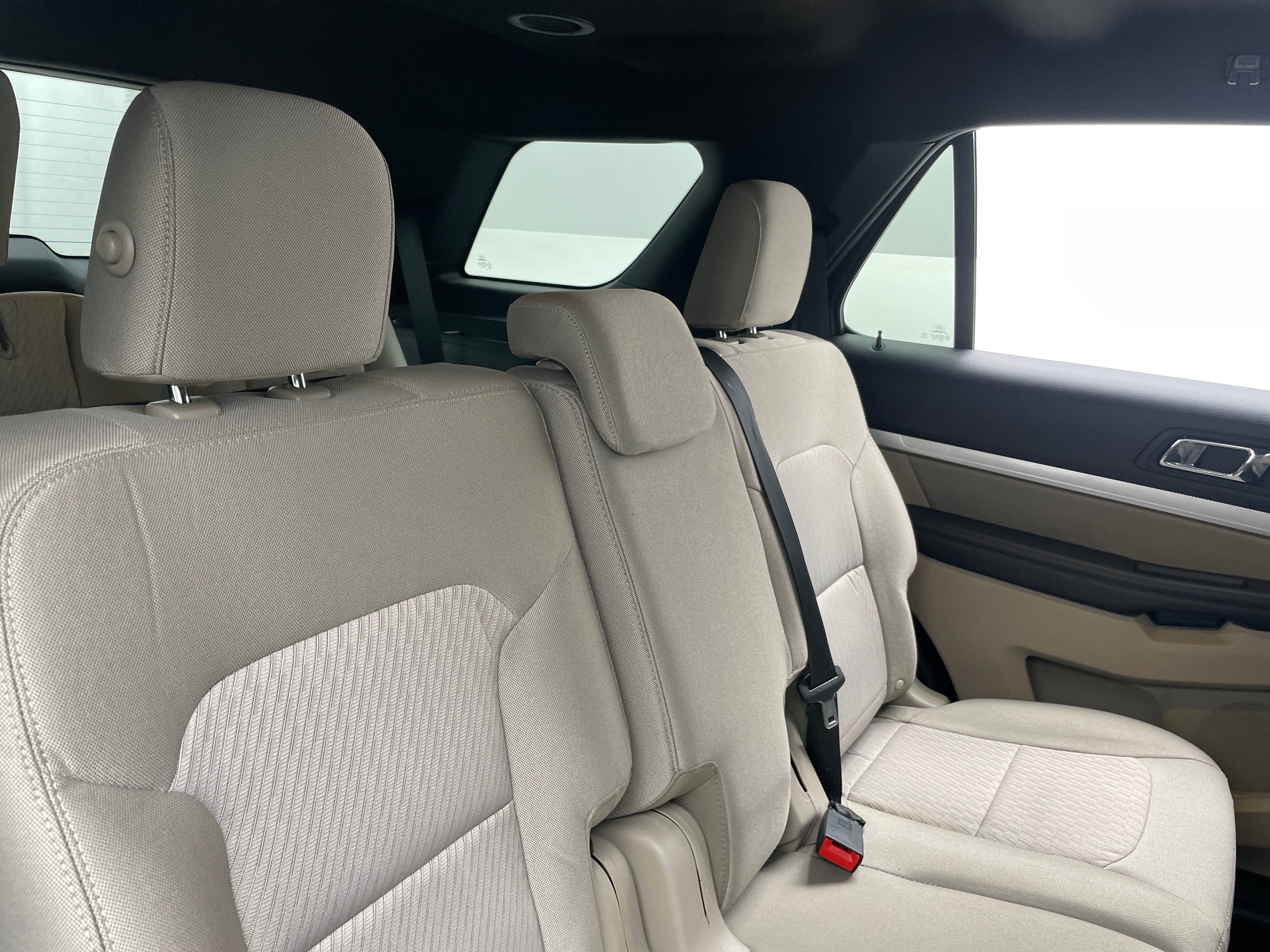 2019 Ford Explorer Base 5