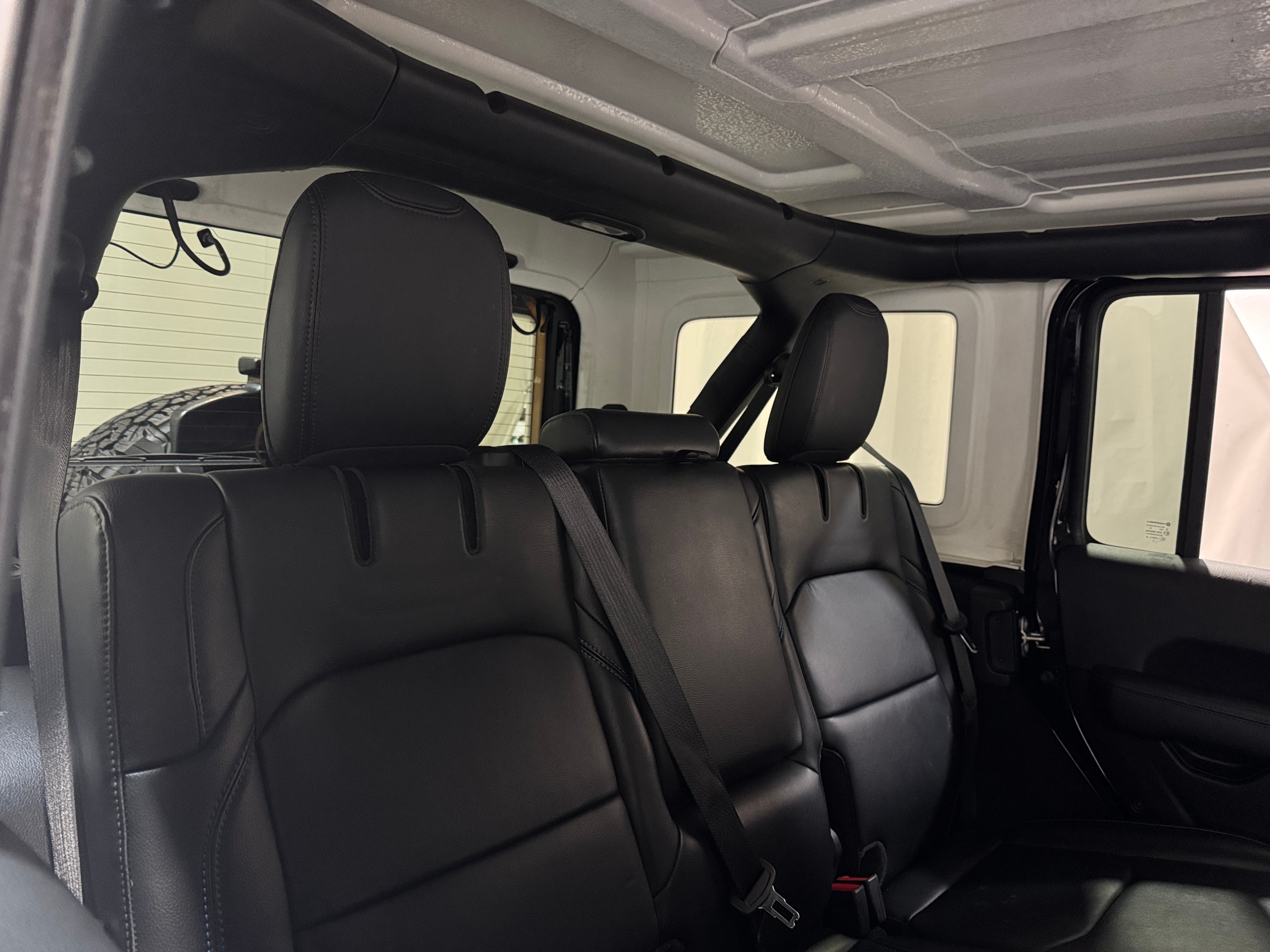 2023 Jeep Wrangler Rubicon 4xe 5