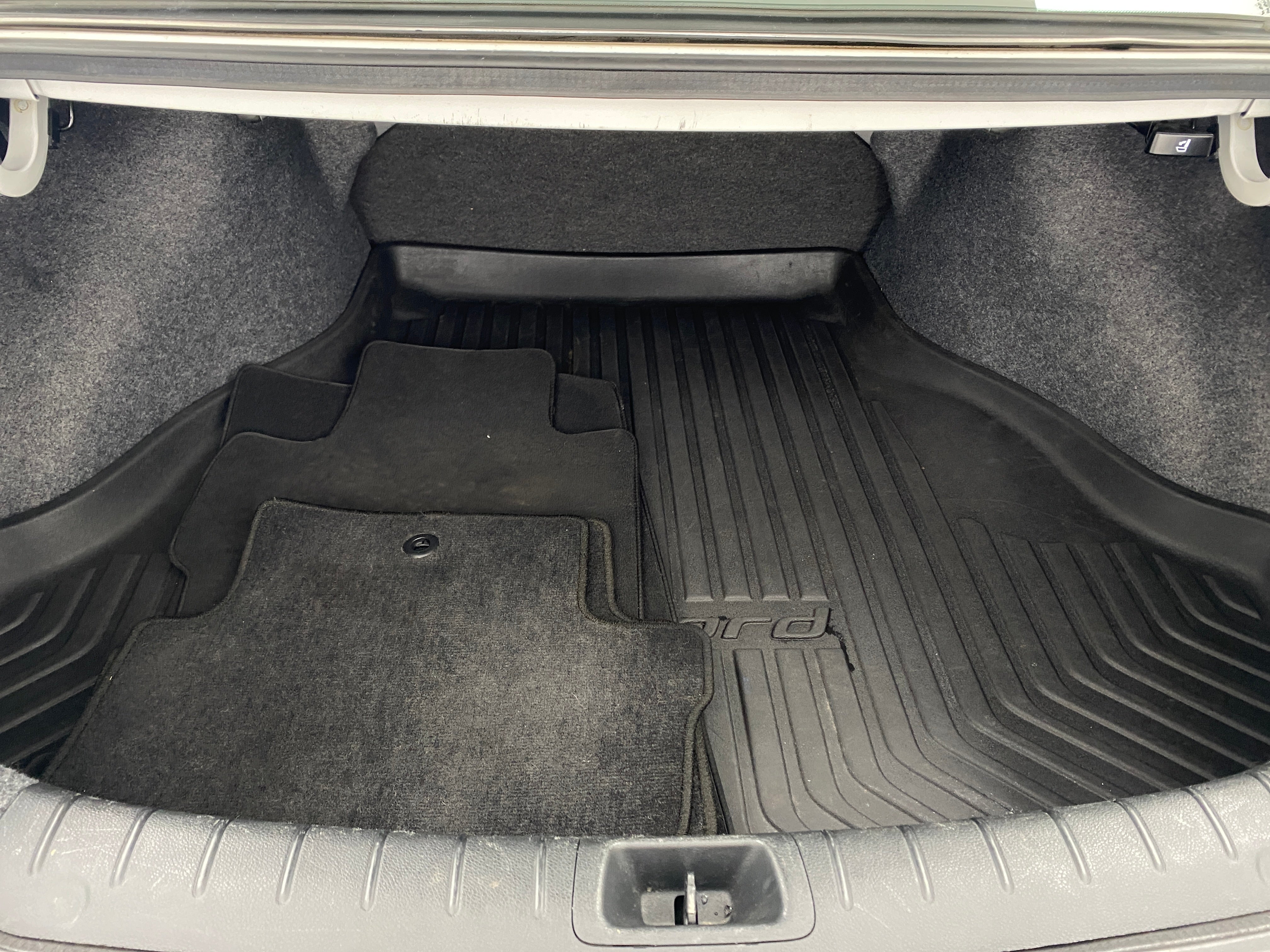 2017 Honda Accord EX-L 4