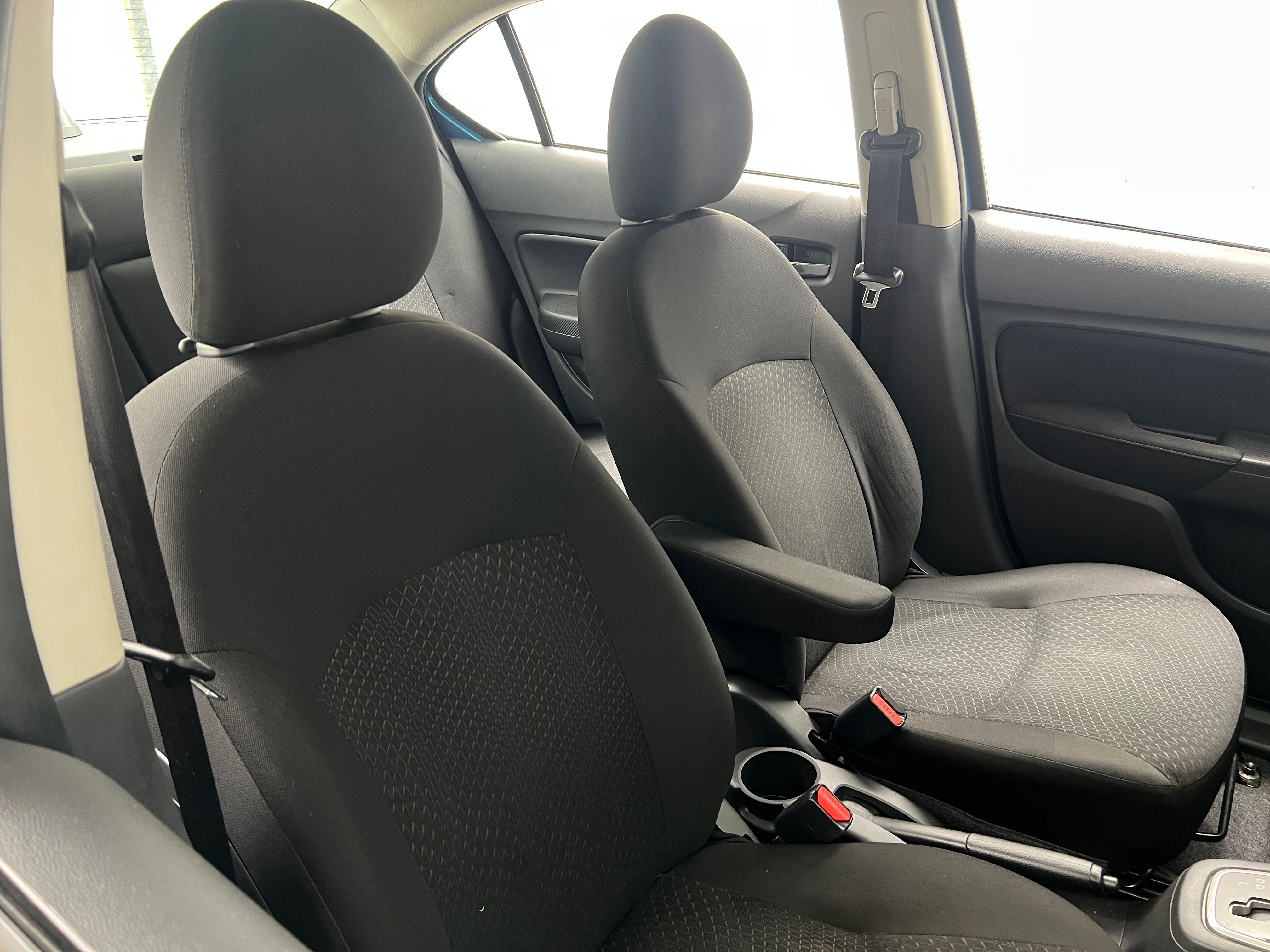 2023 Mitsubishi Mirage G4 SE 2