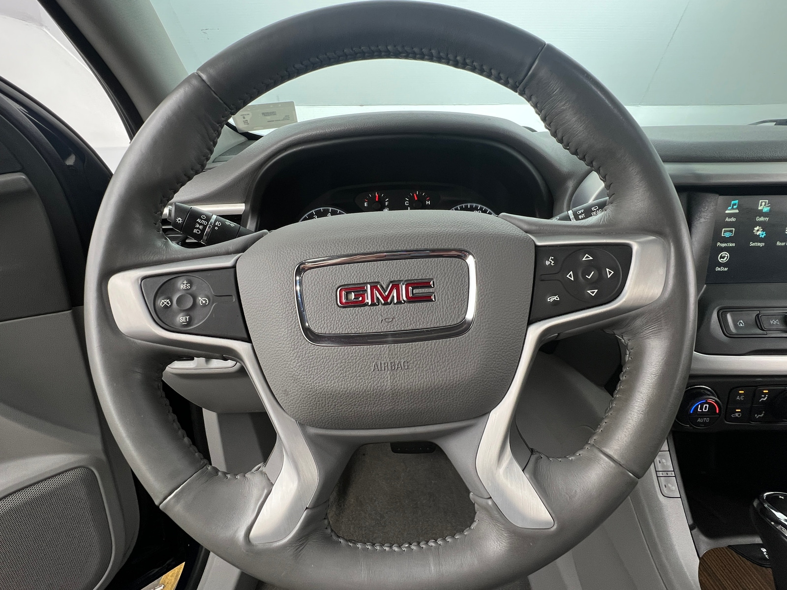 Thumbnail: 2017 GMC Acadia - 5