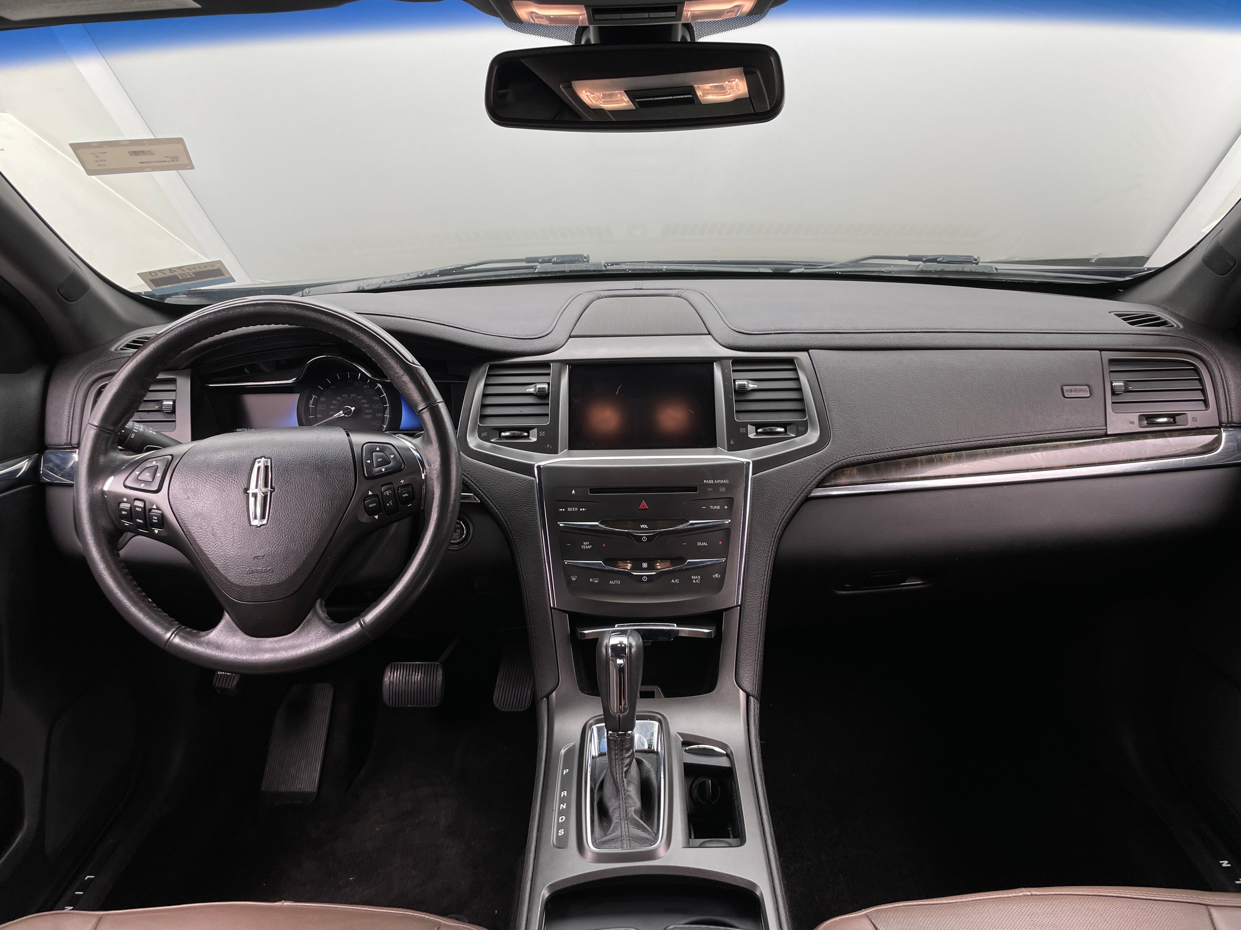 2013 Lincoln MKS  2