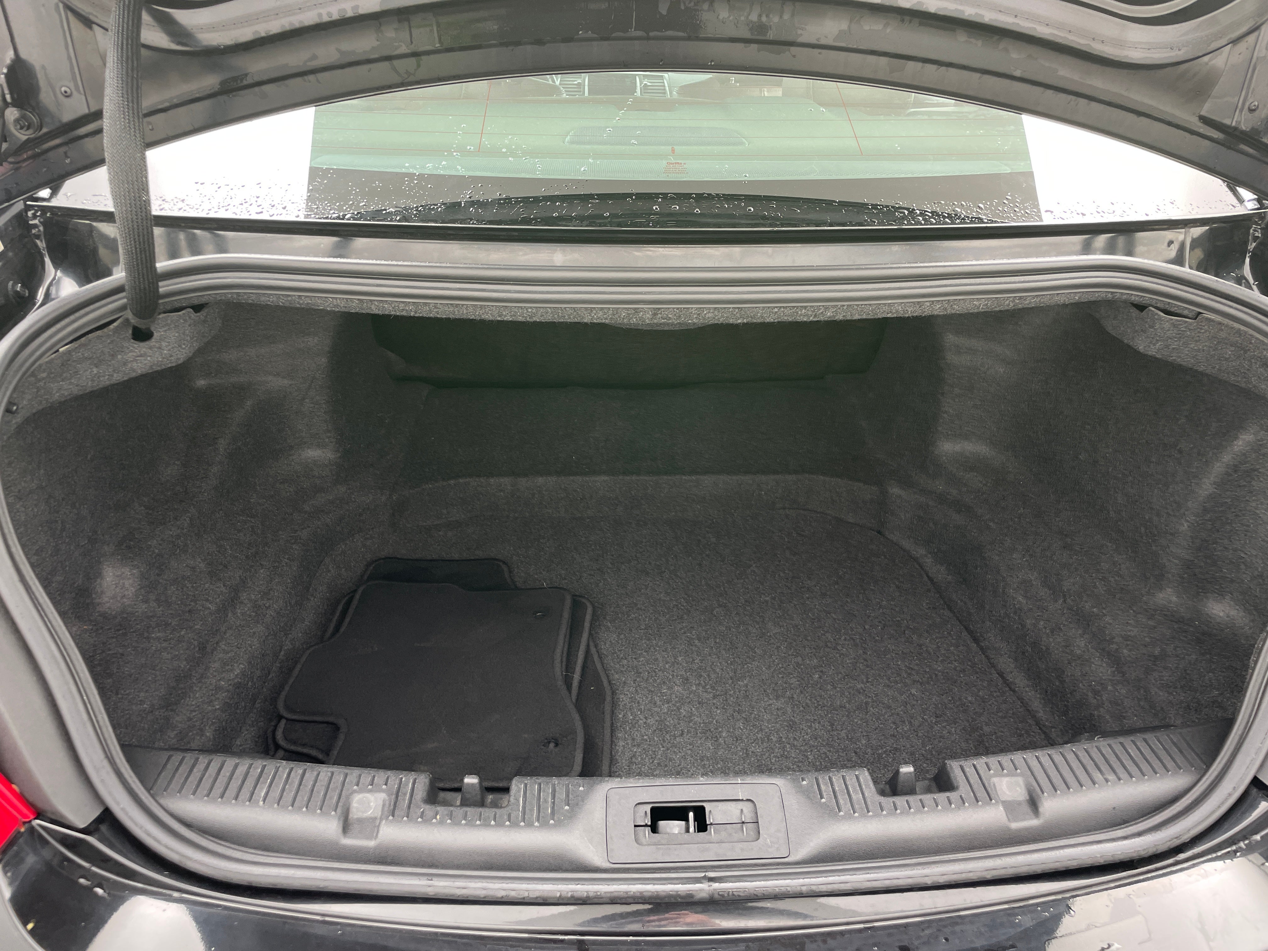 2013 Lincoln MKS  6