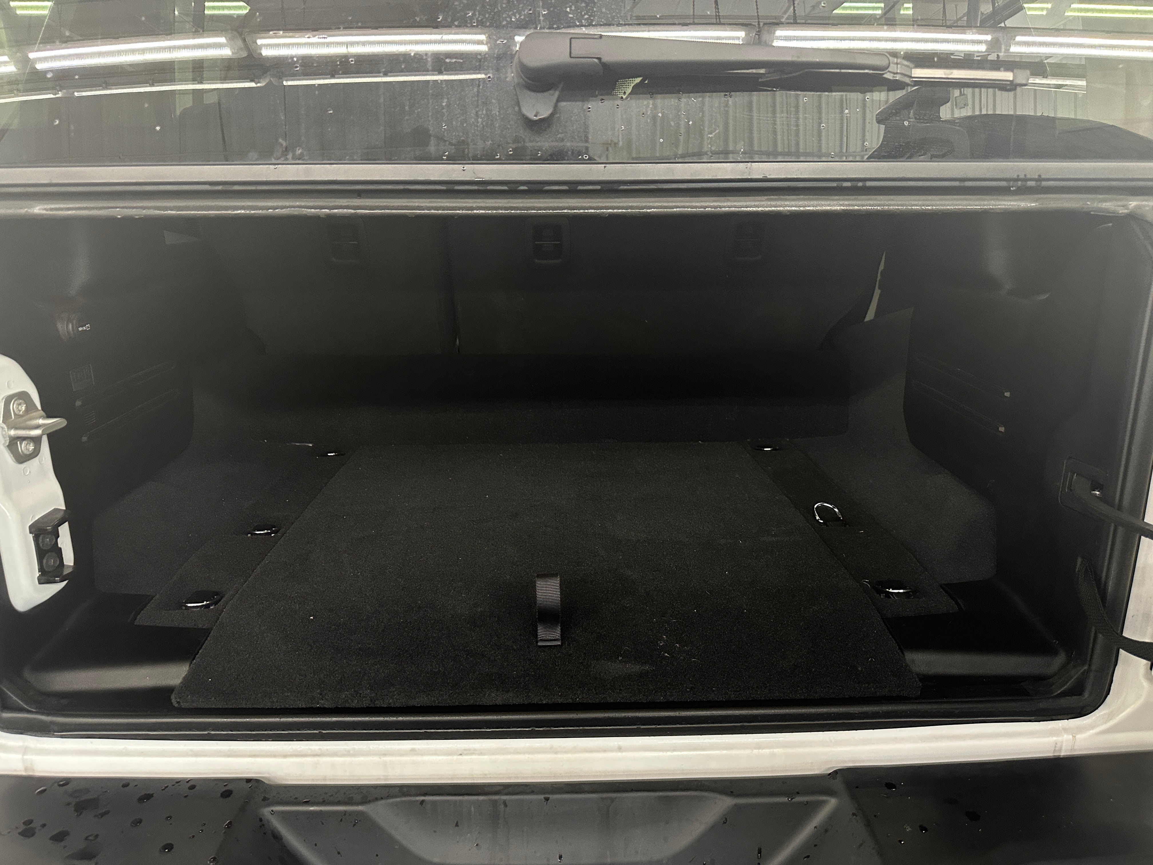 2024 Jeep Wrangler Sahara 4xe 7