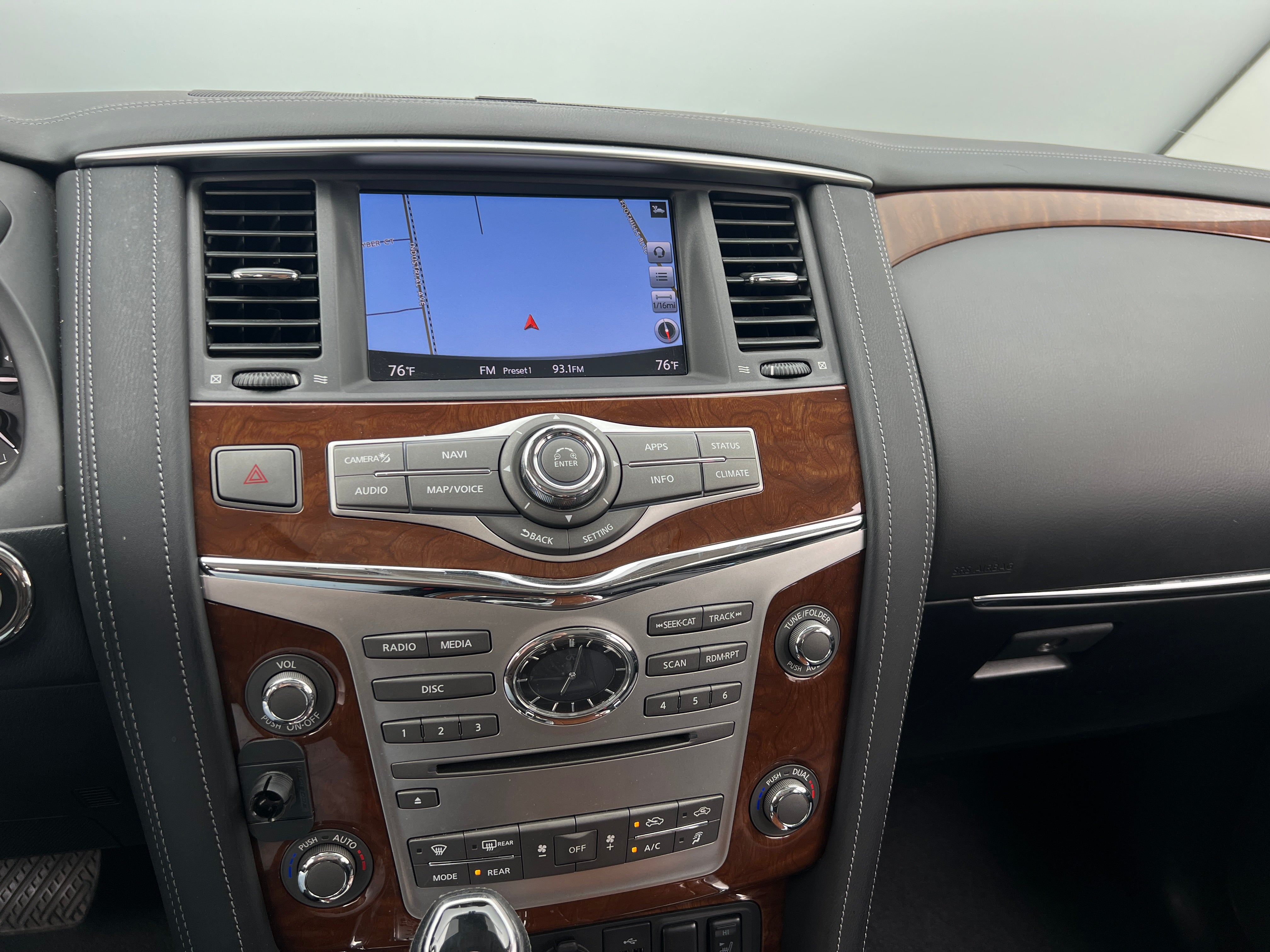 2018 INFINITI QX80 Base 3