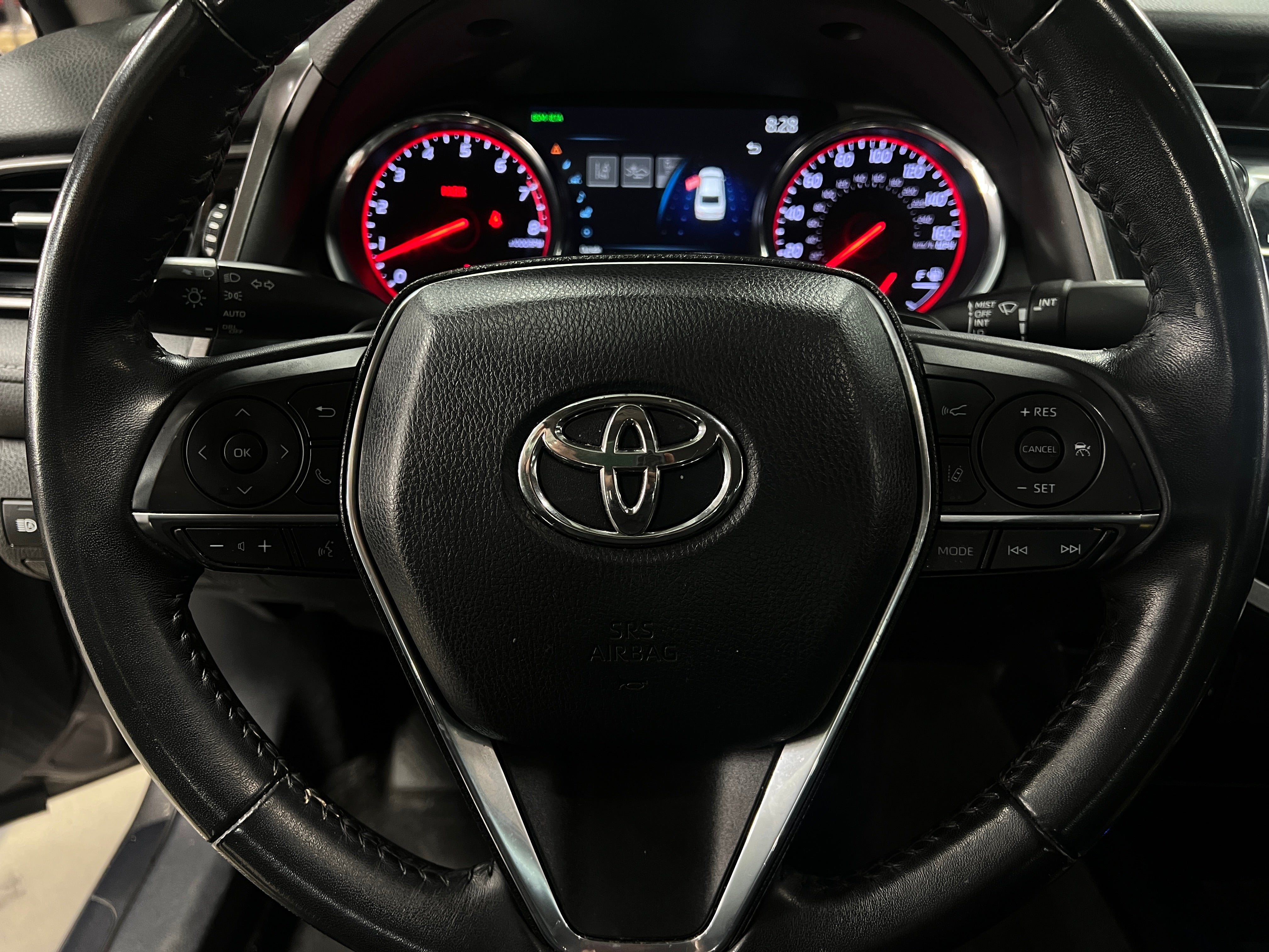 2020 Toyota Camry XSE 4