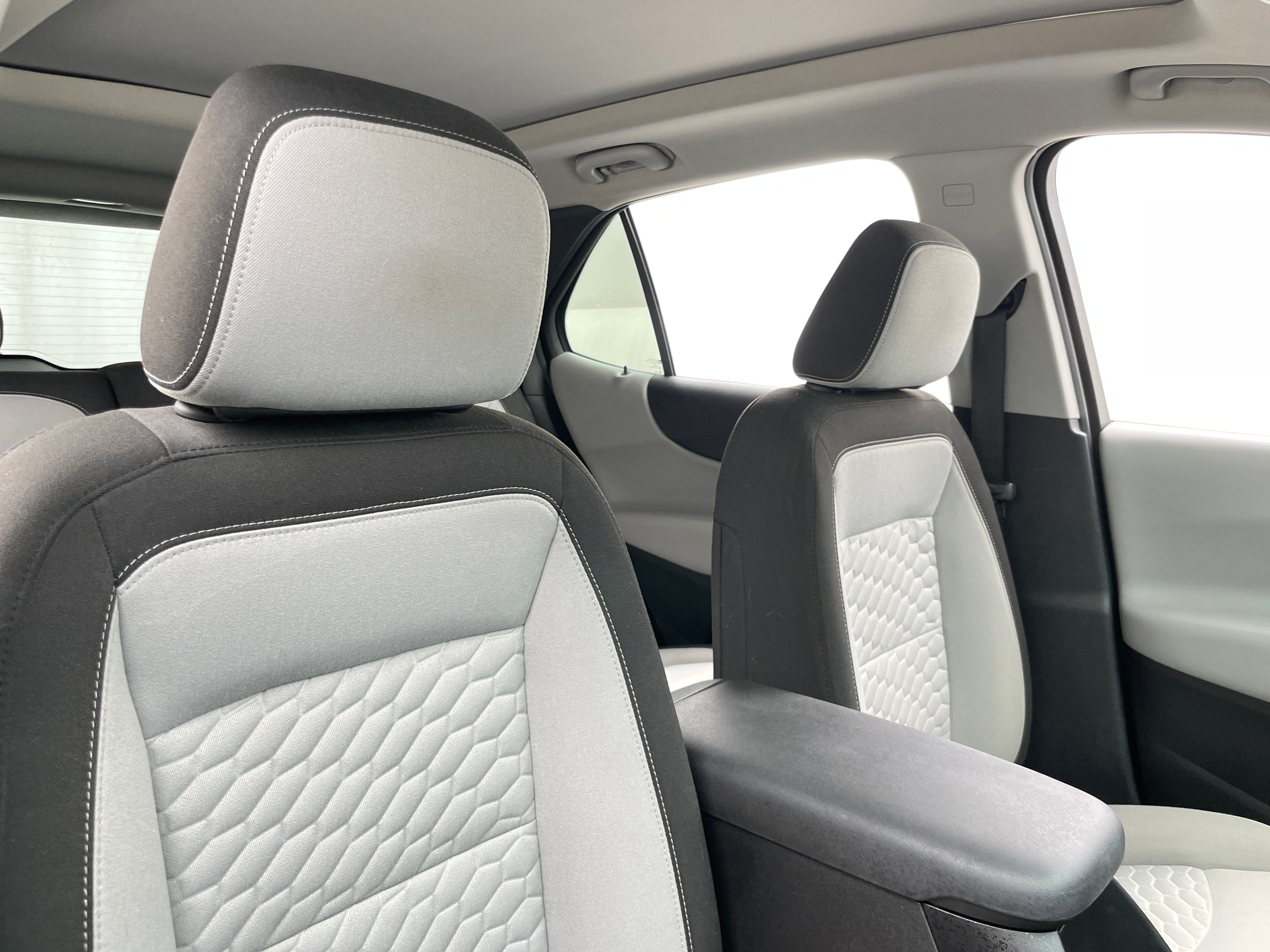2018 Chevrolet Equinox LT 2
