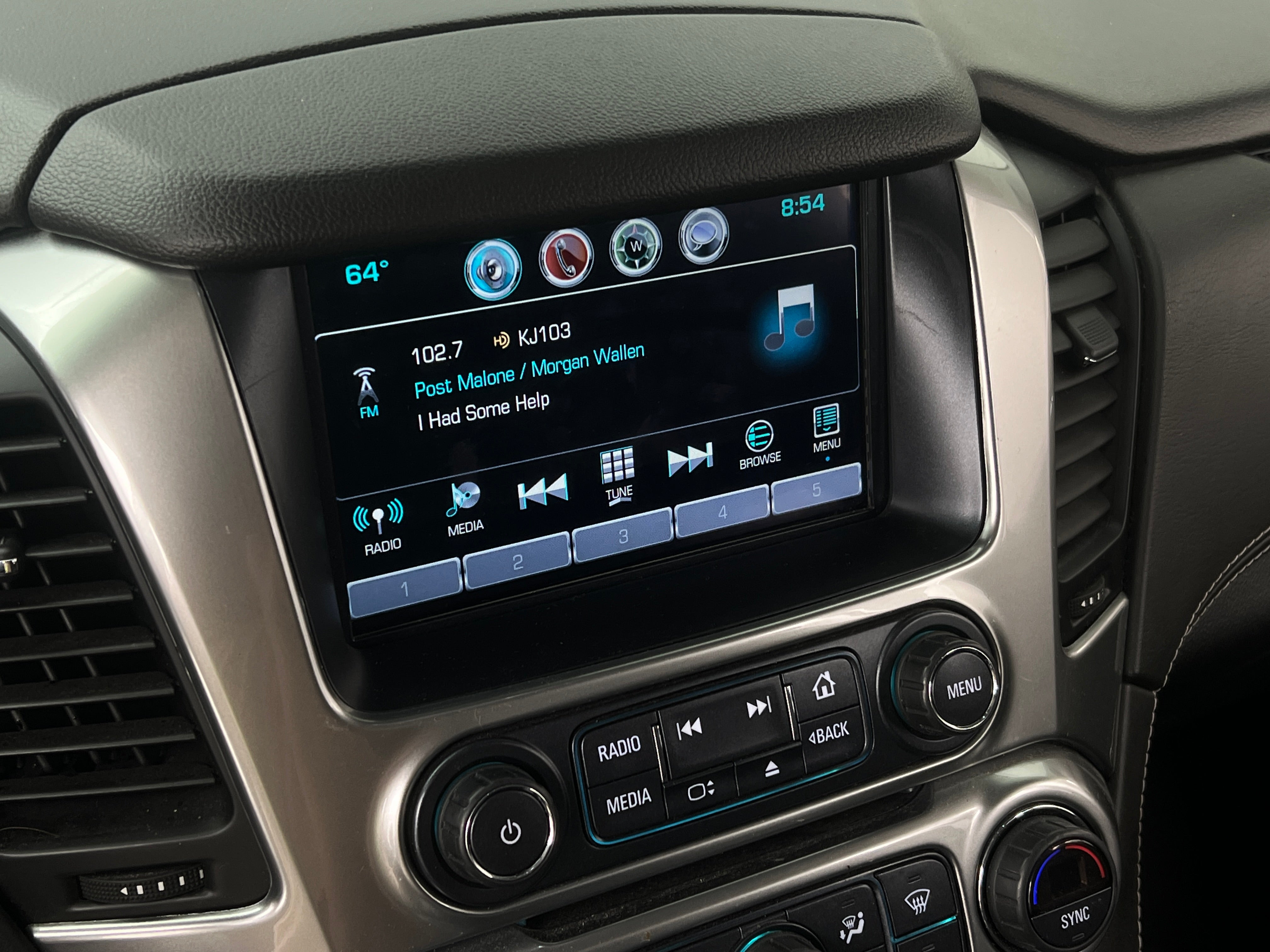 2019 Chevrolet Tahoe LT 3