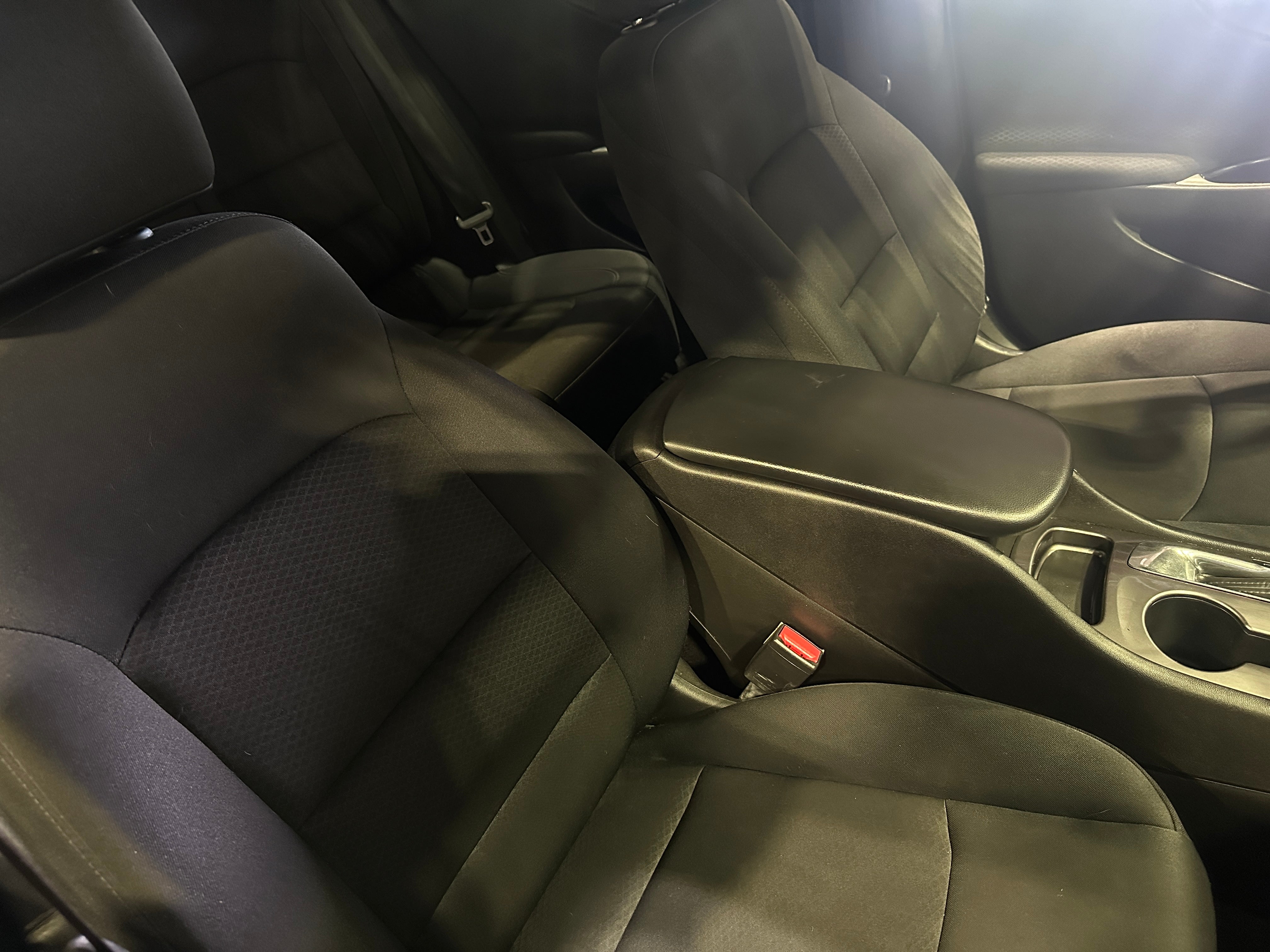 2017 Chevrolet Malibu LS 2