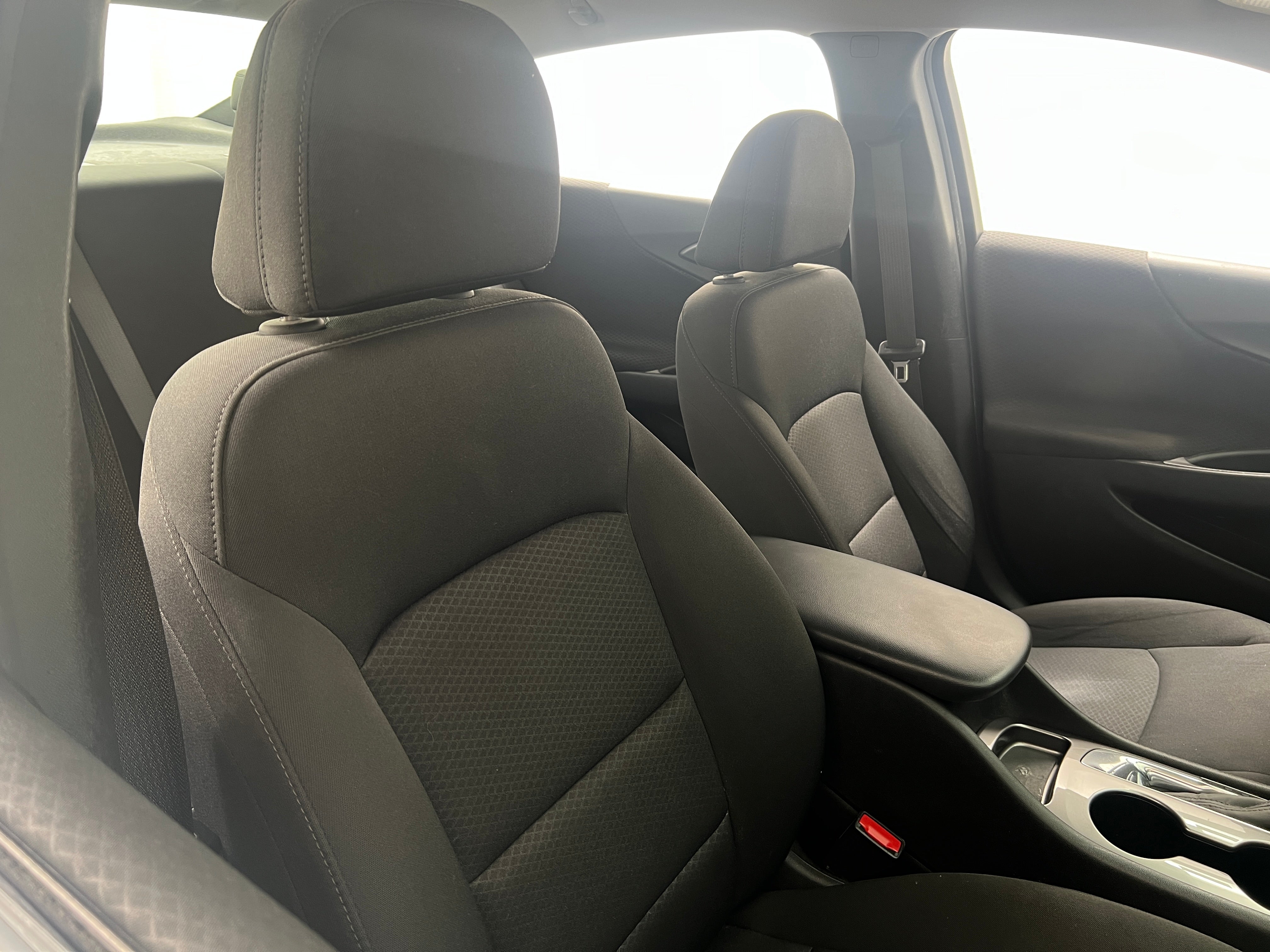 2019 Chevrolet Malibu LS 2