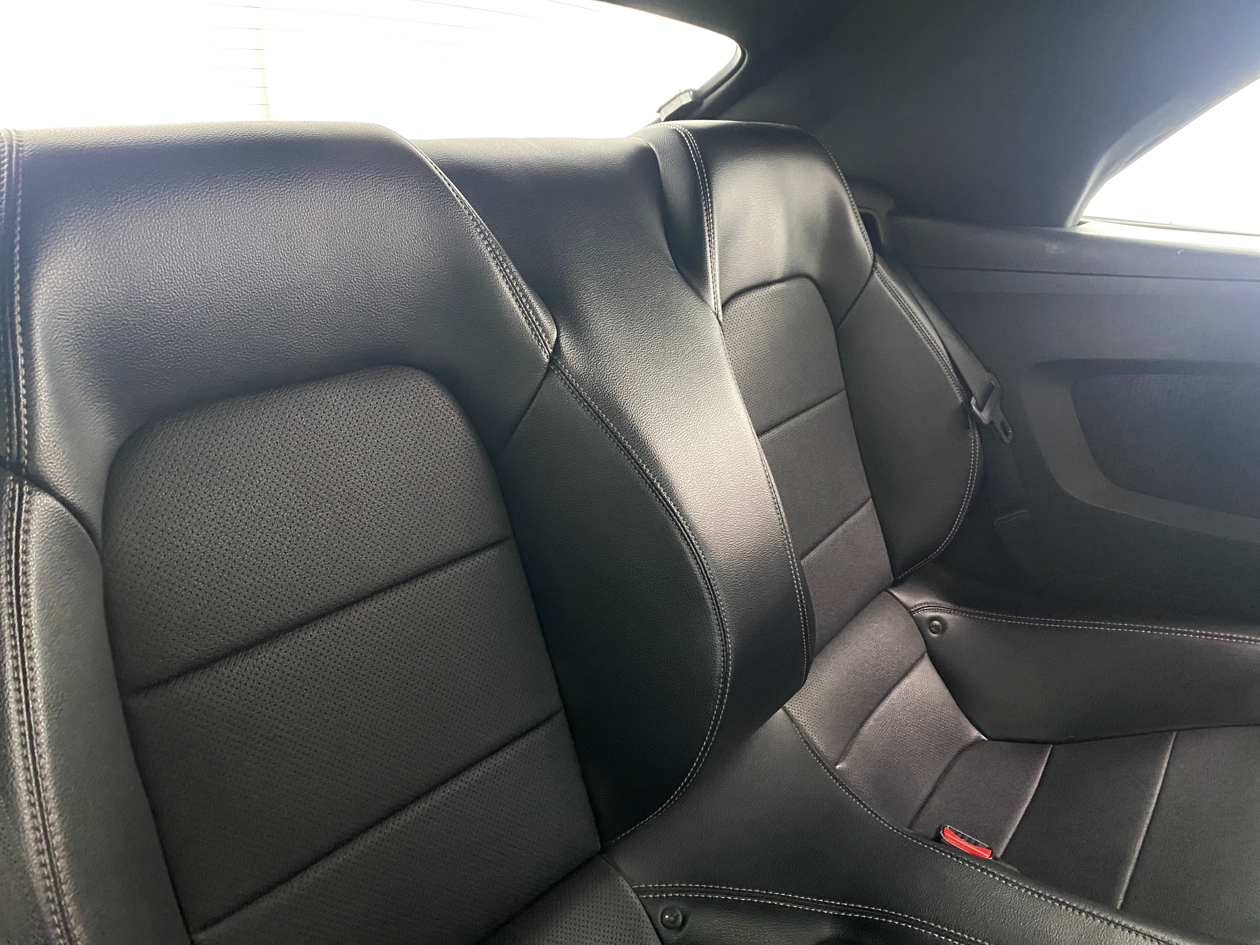 2017 Ford Mustang  5