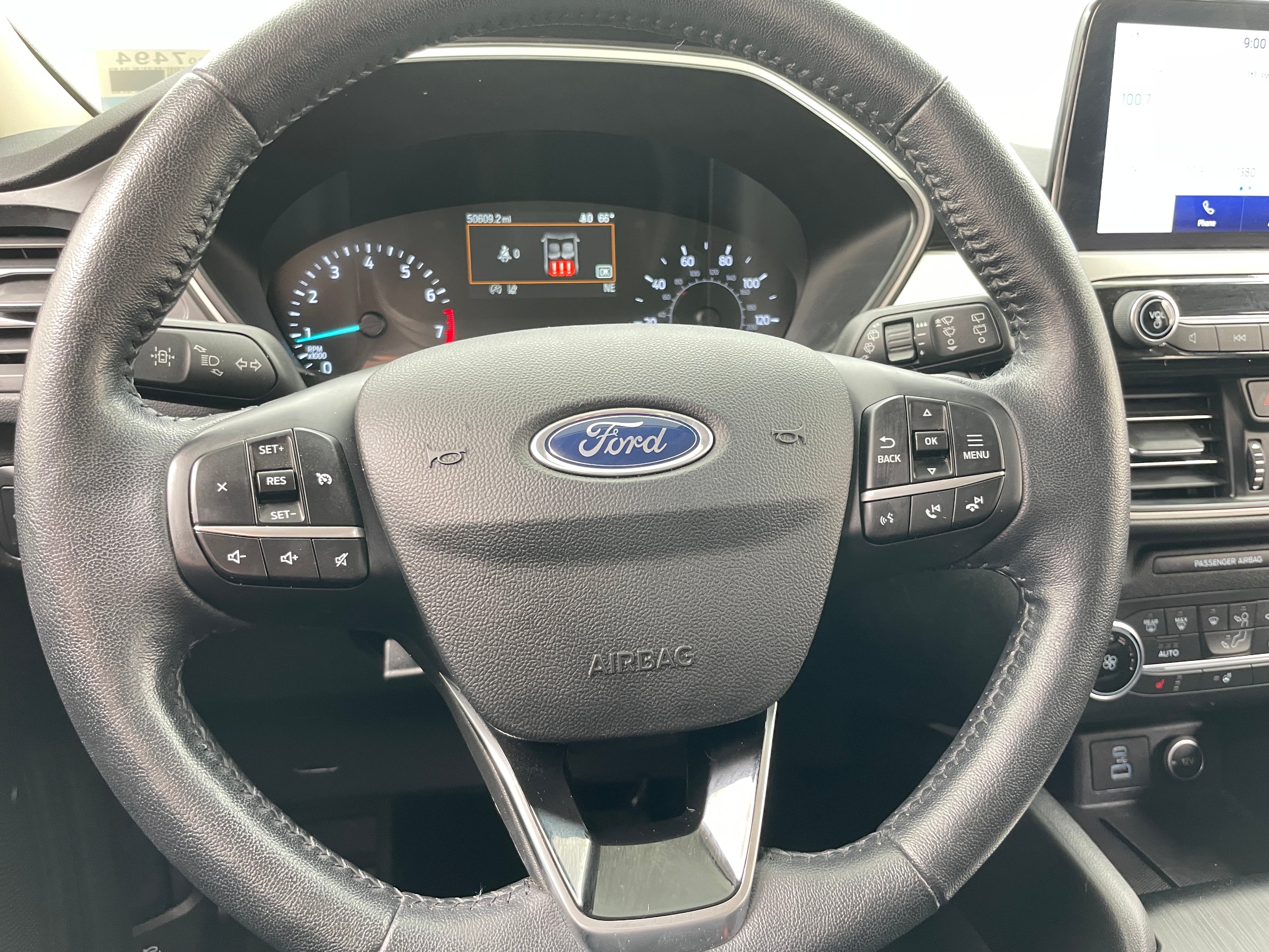 2020 Ford Escape SEL 4