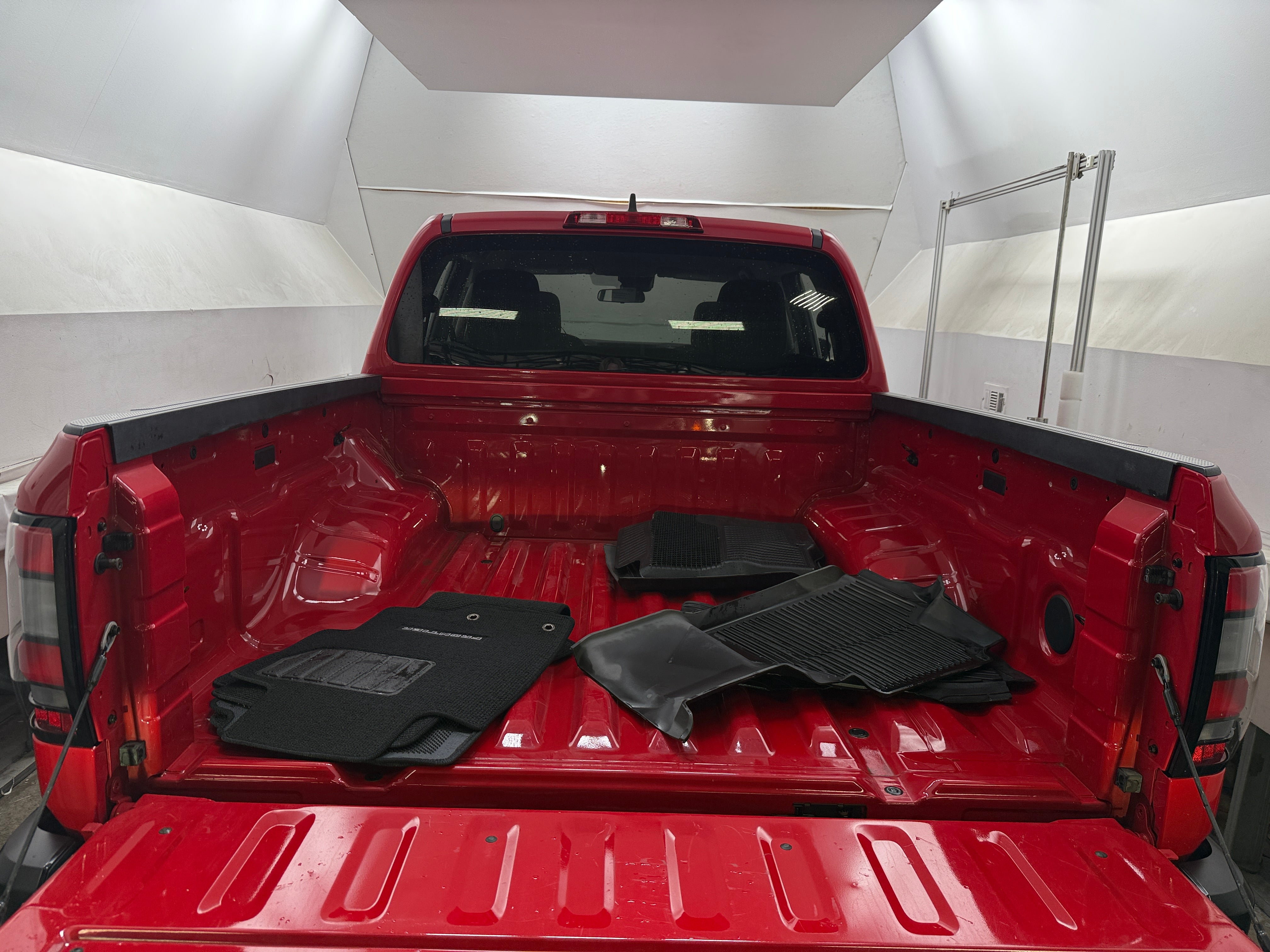 2022 Nissan Frontier S/C 7